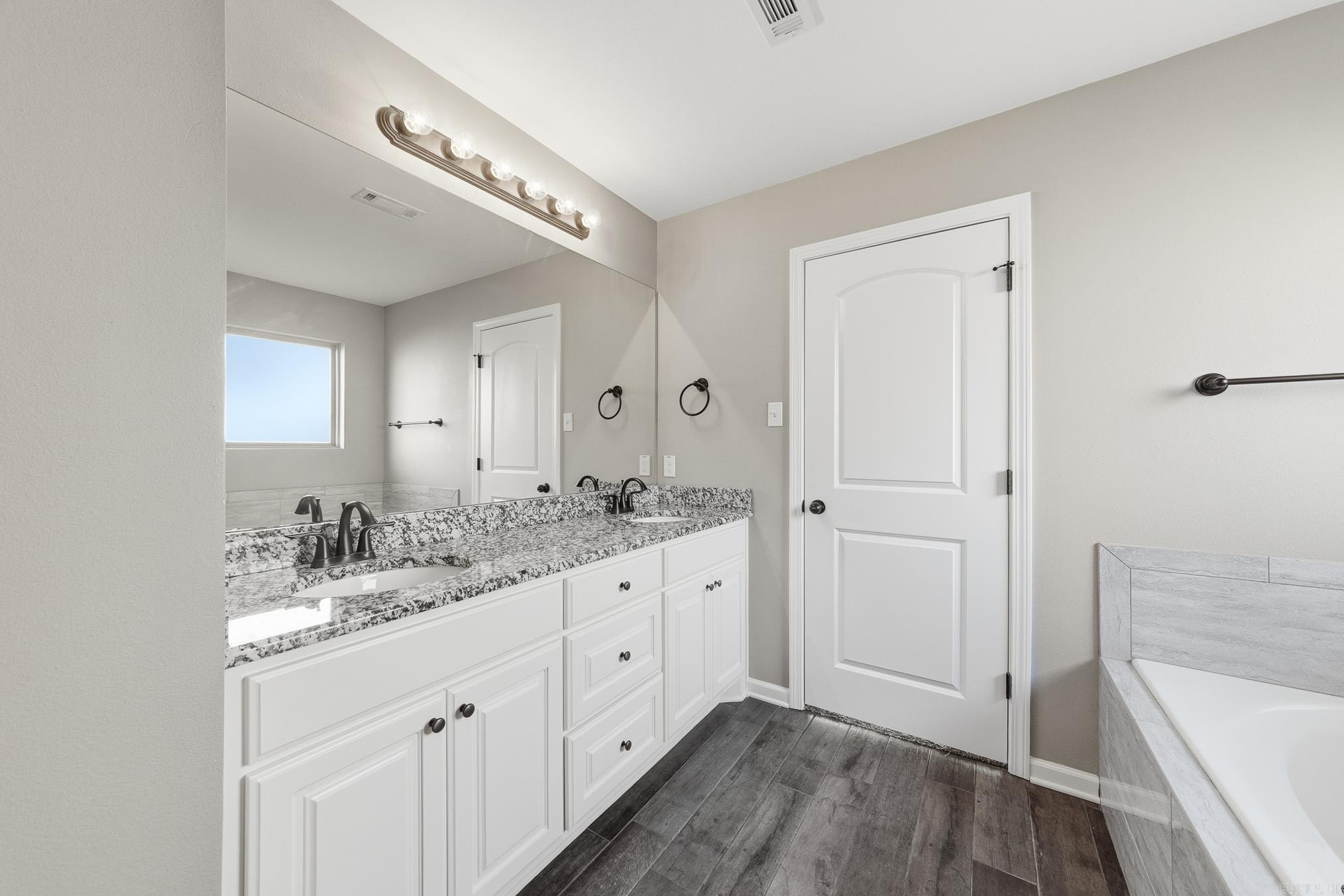 Stone Hill - Residential Lease