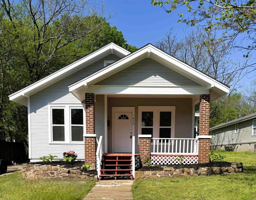 Check out this completely renovated two bedroom home inside the Allen's Subdivision inside the Benton city limit. Home is in close proximity to all of the city's conveniences. Home has front and back porches and a separate laundry room which are added bonuses. This is a Fannie Mae Owned property. Property is currently in the Fannie Mae First Look period. For additional information log on www.homepath.fanniemae.com to submit offers and for additional information