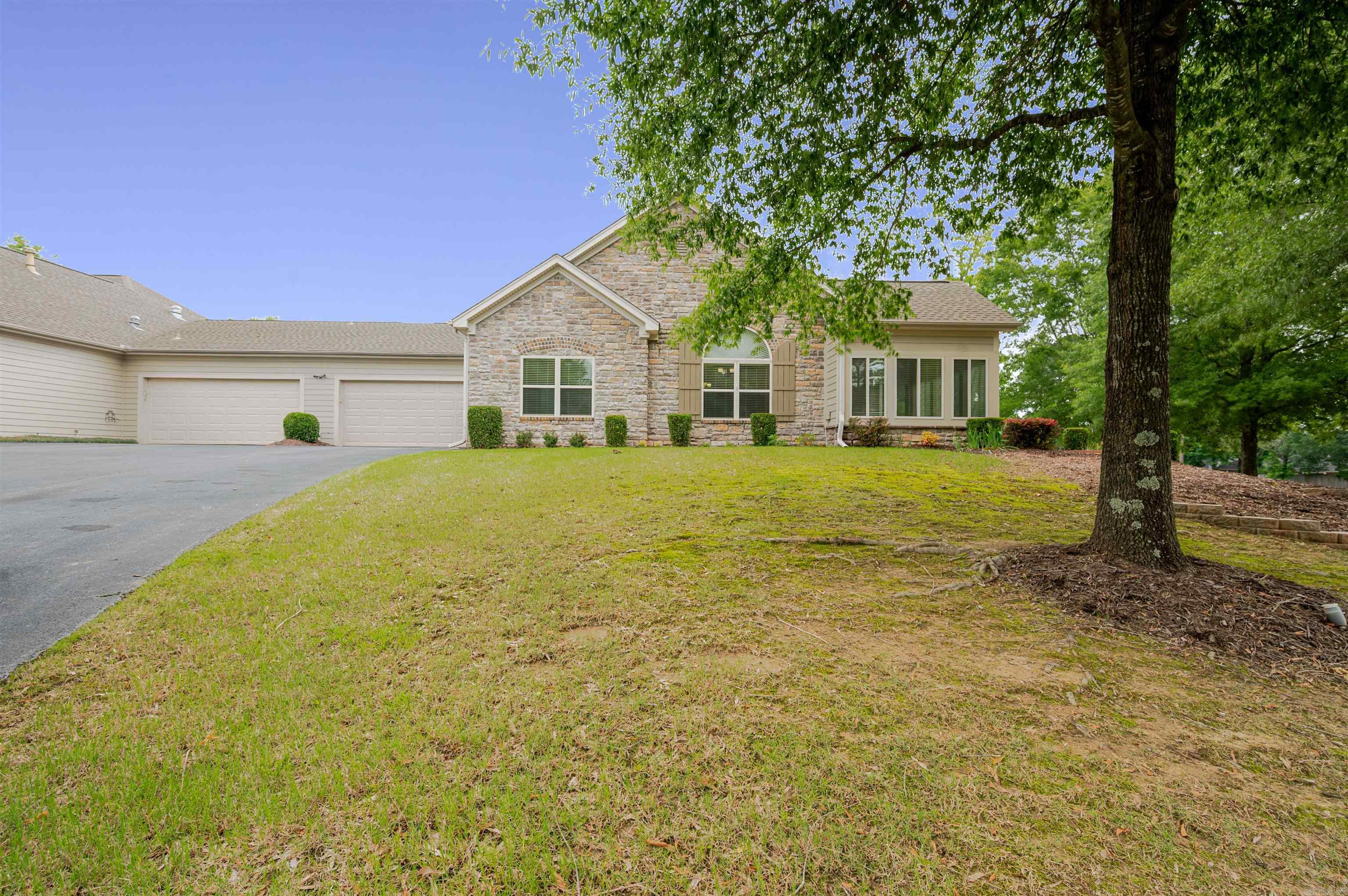 Fresh, clean, and ready for you to move in! This well-maintained 3 bed, 2 bath townhome offers stair-free living, a great layout, a 2-car garage, and fresh updates including new paint and carpet. One of the standout features is the sunroomāflooded with natural light and perfect as a second living area, reading nook, or hobby space. The split floor plan offers privacy, while the open living and dining area makes everyday living easy. The primary suite has a spacious closet and private bath, and the additional bedrooms give you flexibility for guests, a home office, or whatever fits your lifestyle. The HOA handles lawn care and roof maintenance, so you can enjoy low-maintenance living in a convenient location close to shopping, dining, and more. Come take a lookāyouāll feel right at home.