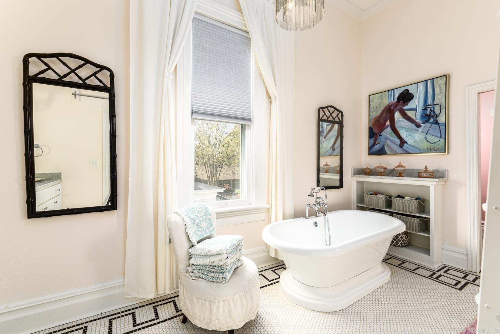 CITY OF LR L10 - Residential