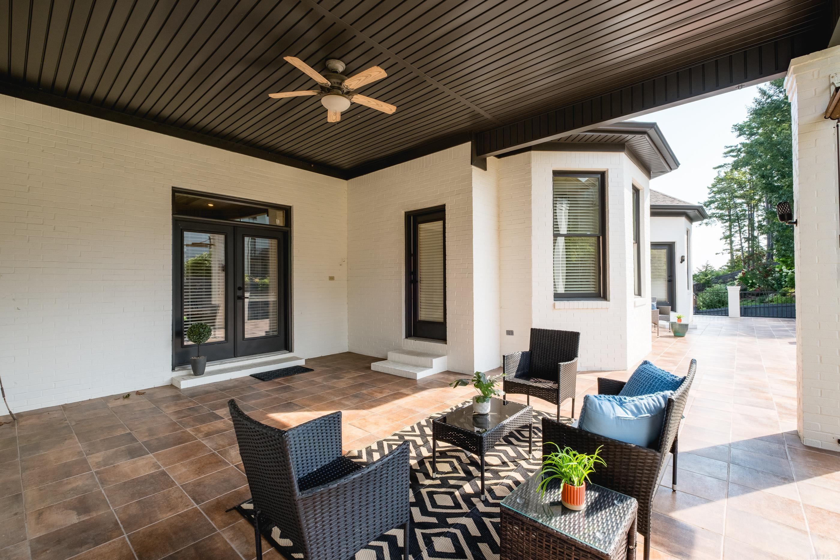 CHENAL VALLEY SEZANNE COURT - Residential