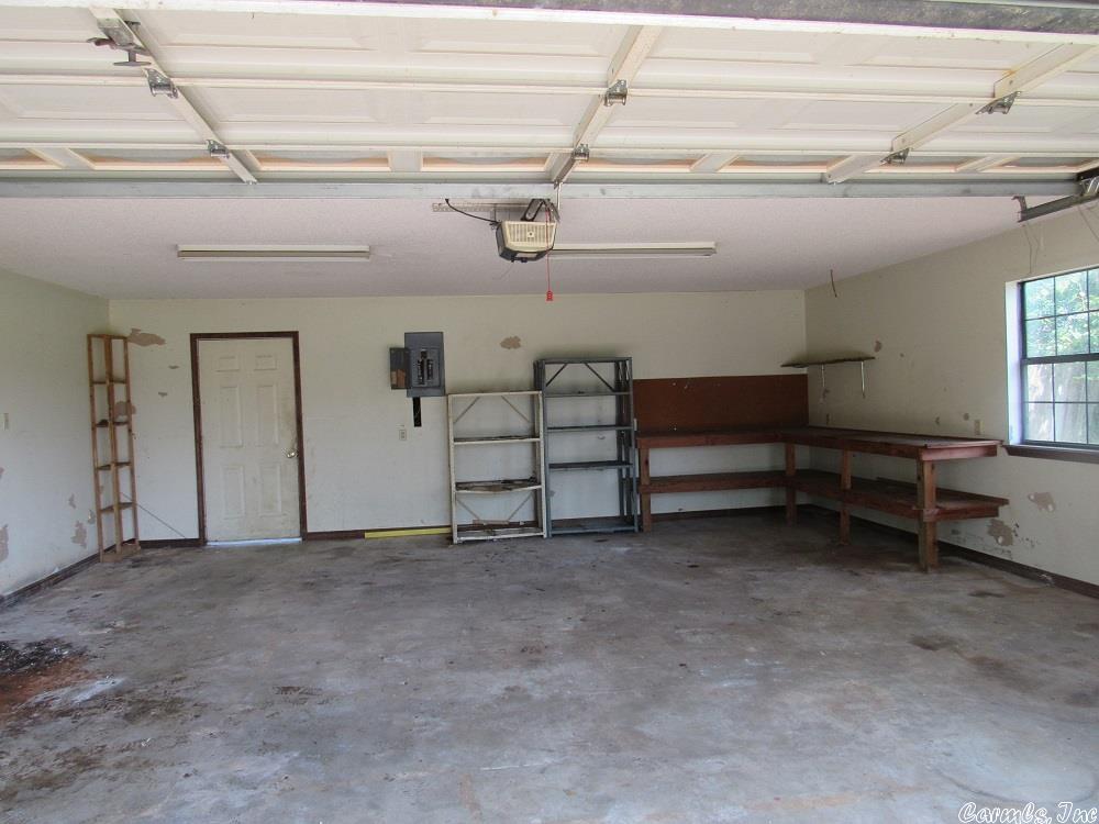 SILVER OAKS - Residential