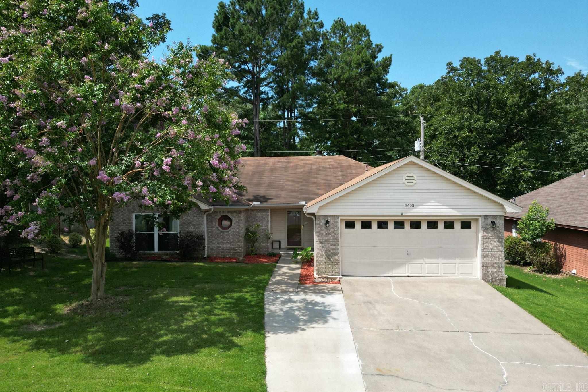 HUNTERS RIDGE ADDN - Residential