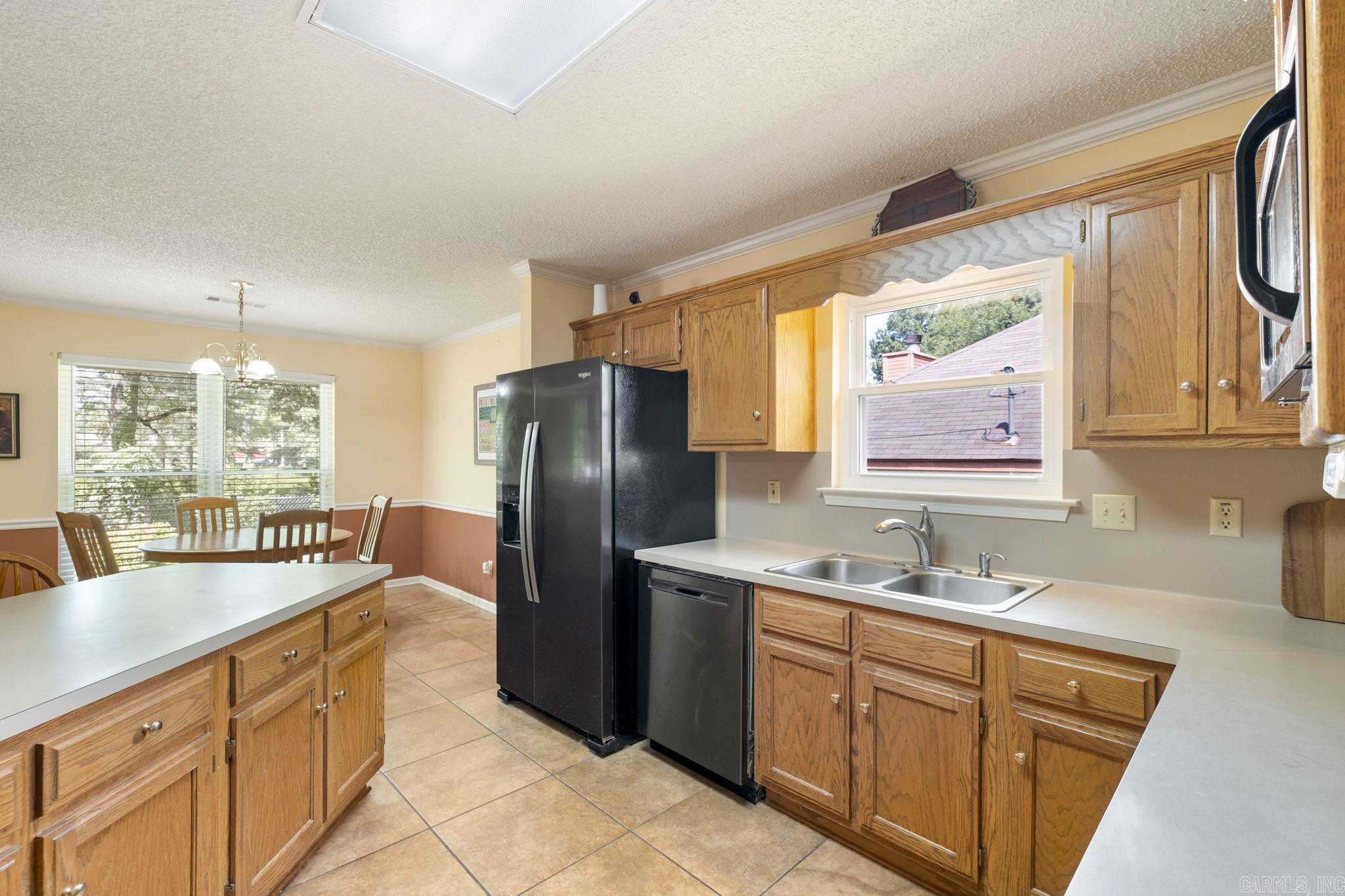 HUNTERS RIDGE ADDN - Residential