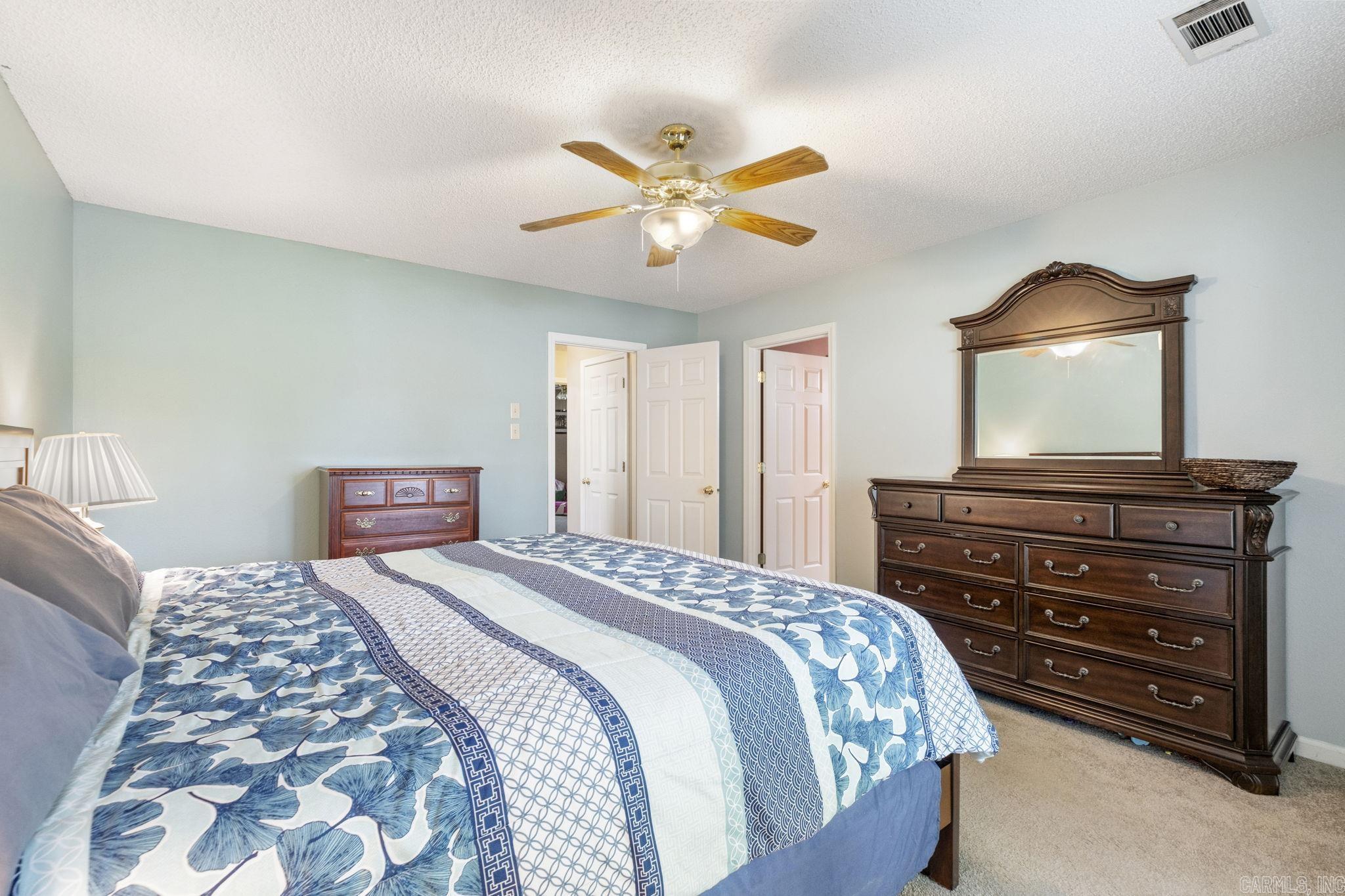 HUNTERS RIDGE ADDN - Residential