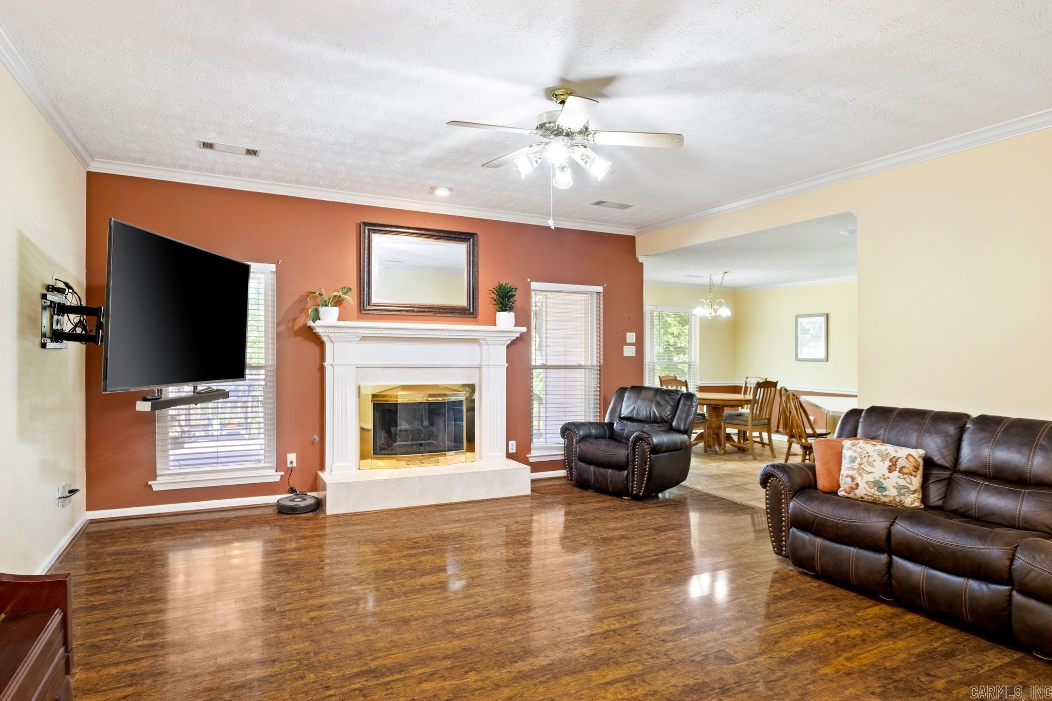 HUNTERS RIDGE ADDN - Residential