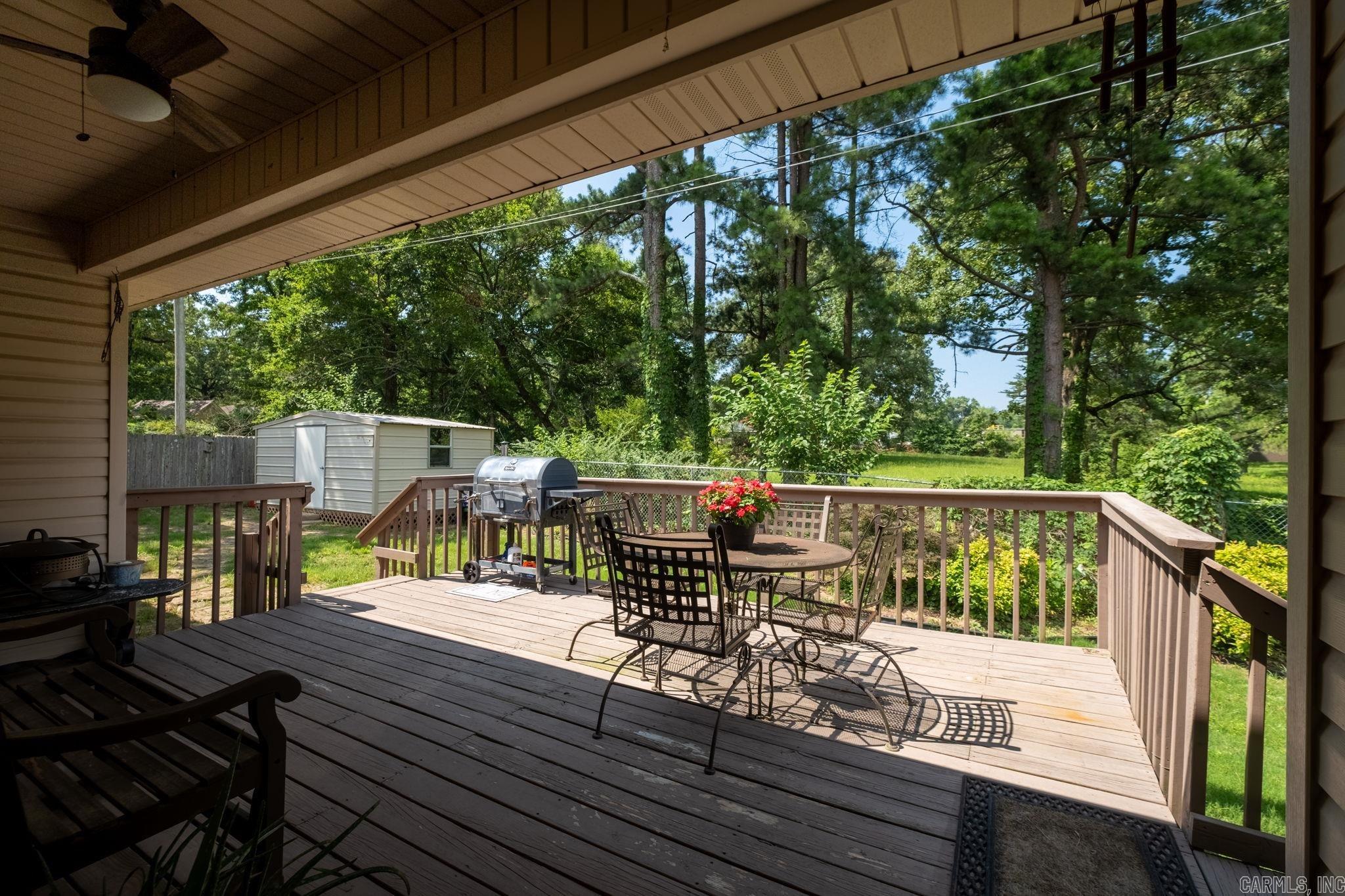 HUNTERS RIDGE ADDN - Residential