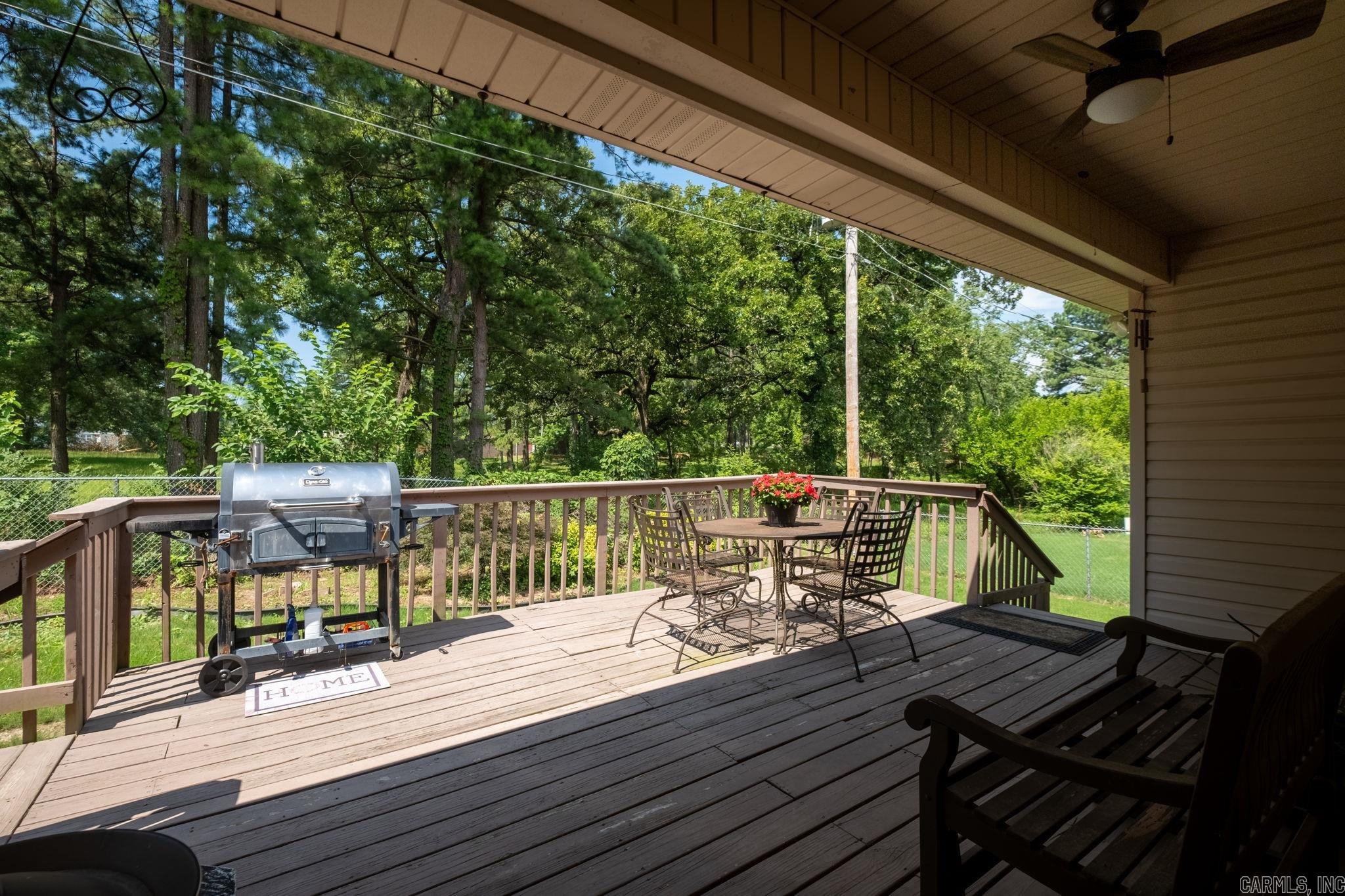 HUNTERS RIDGE ADDN - Residential