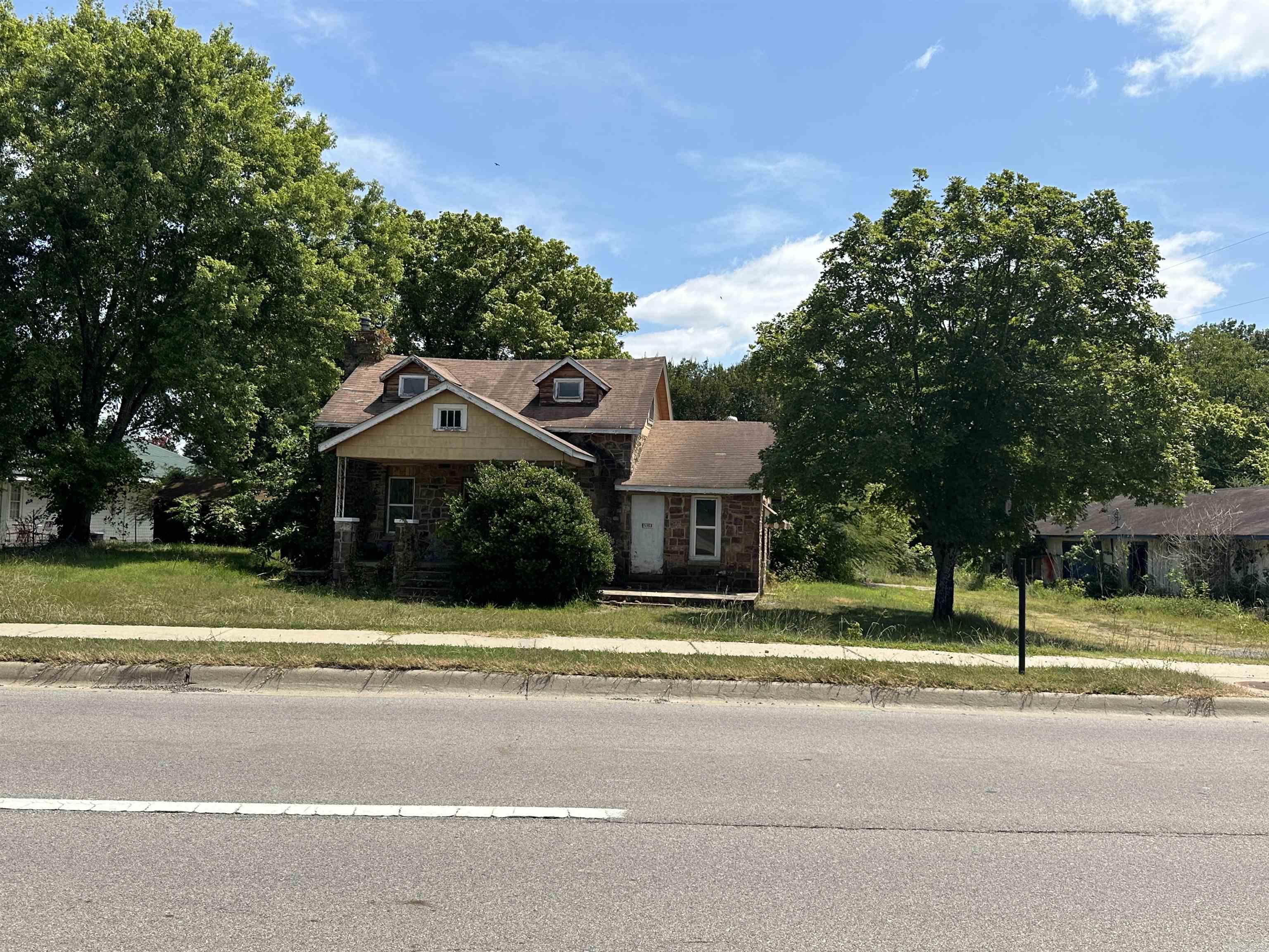 Metes & Bounds - Residential