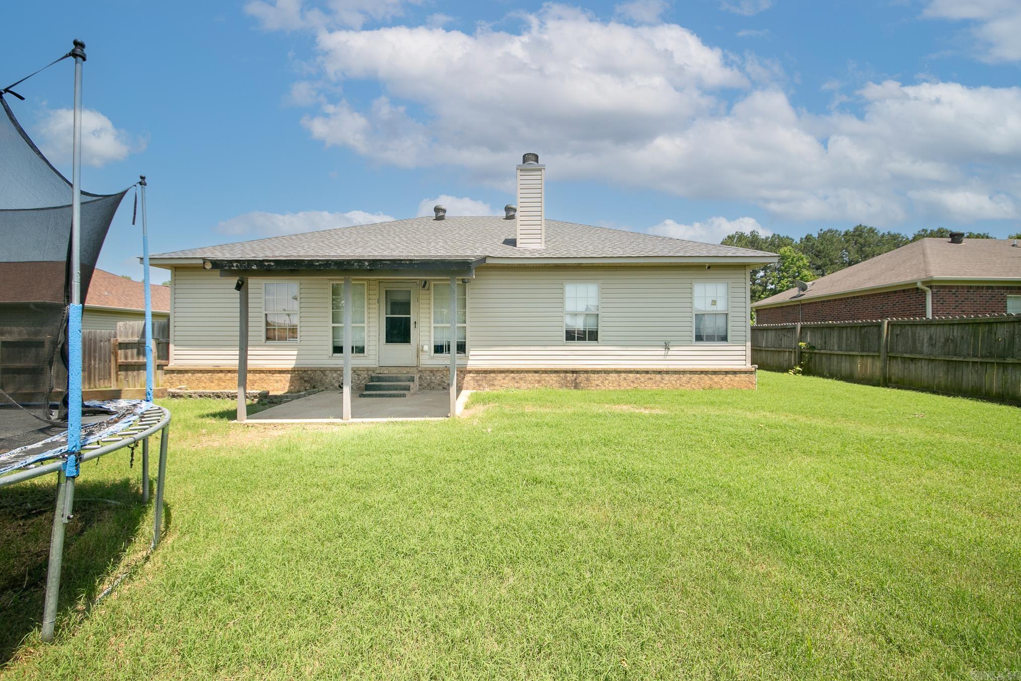 WILLOW LAKE - Residential