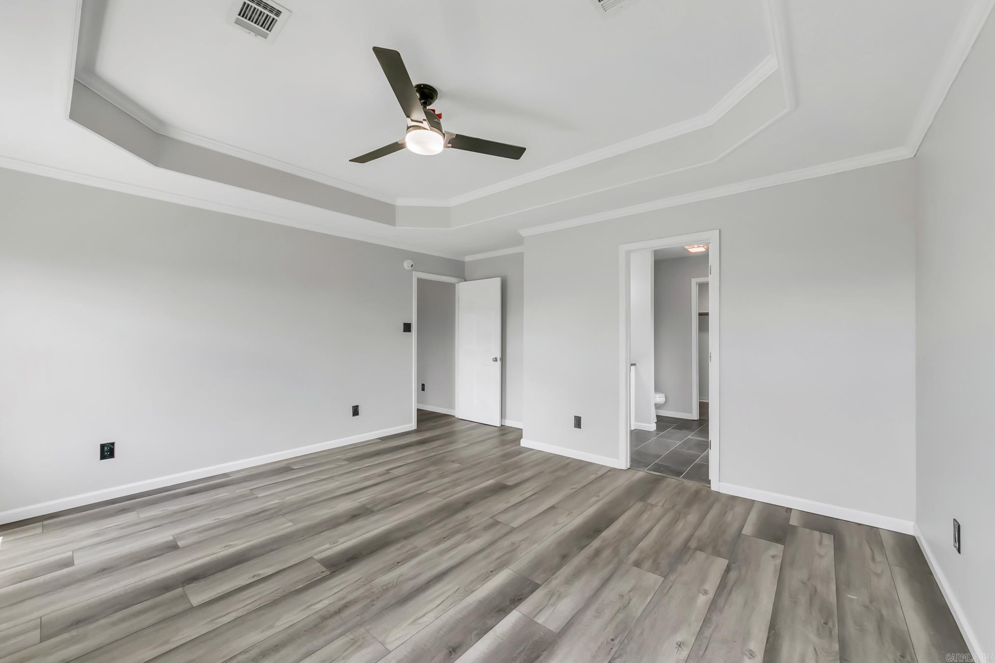 WILLOW LAKE - Residential