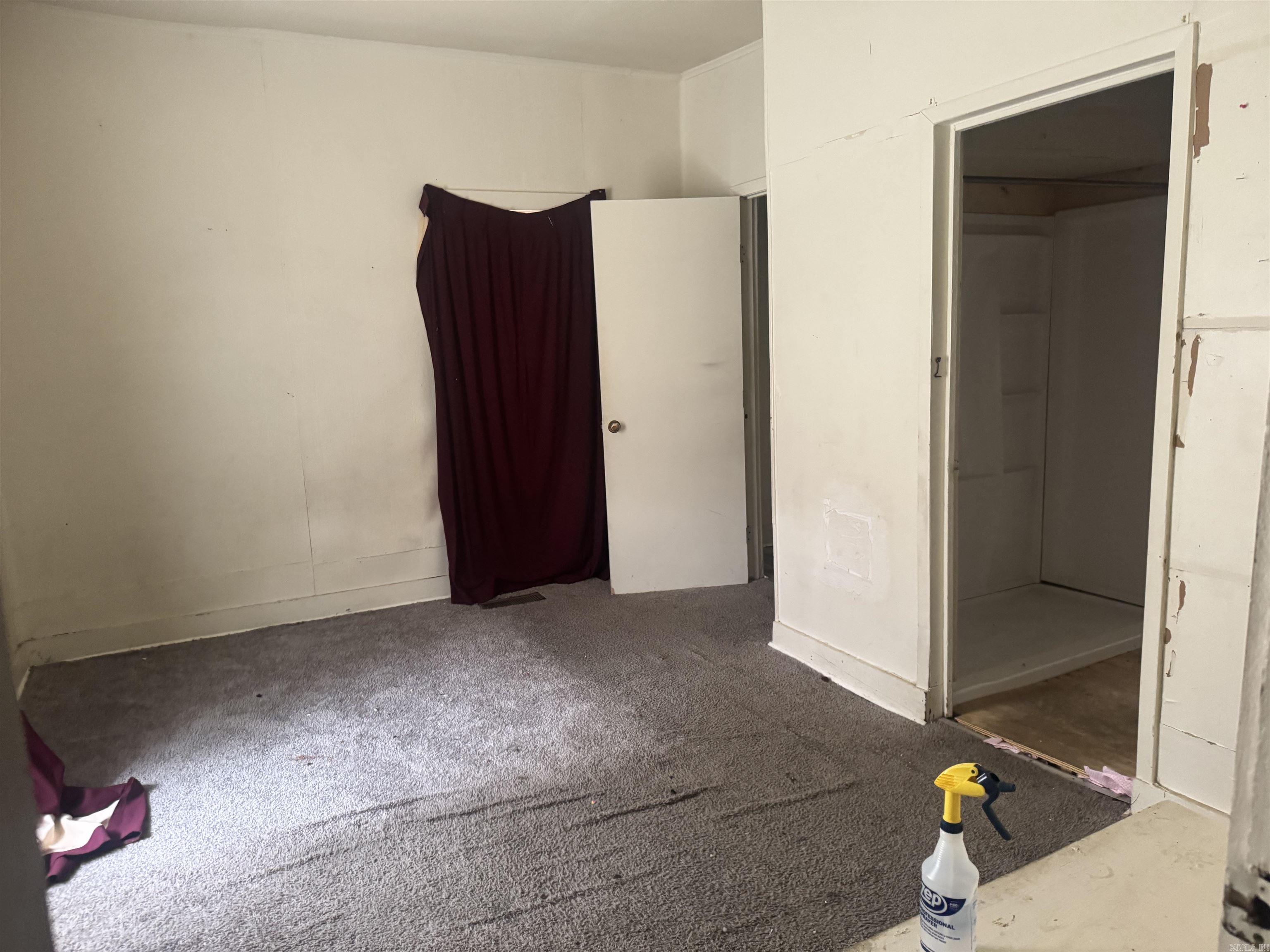 CARDENS J D - Residential