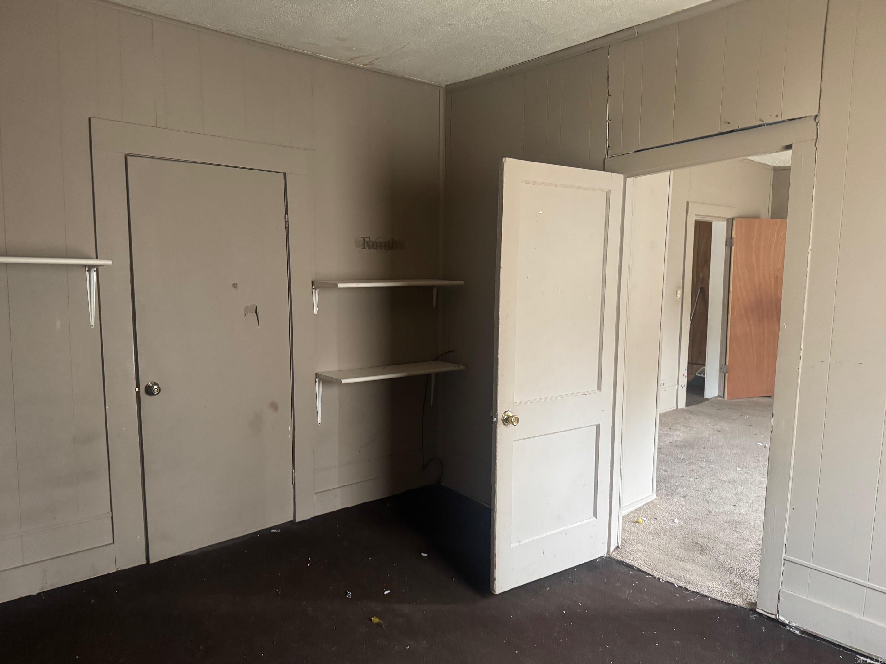 CARDENS J D - Residential