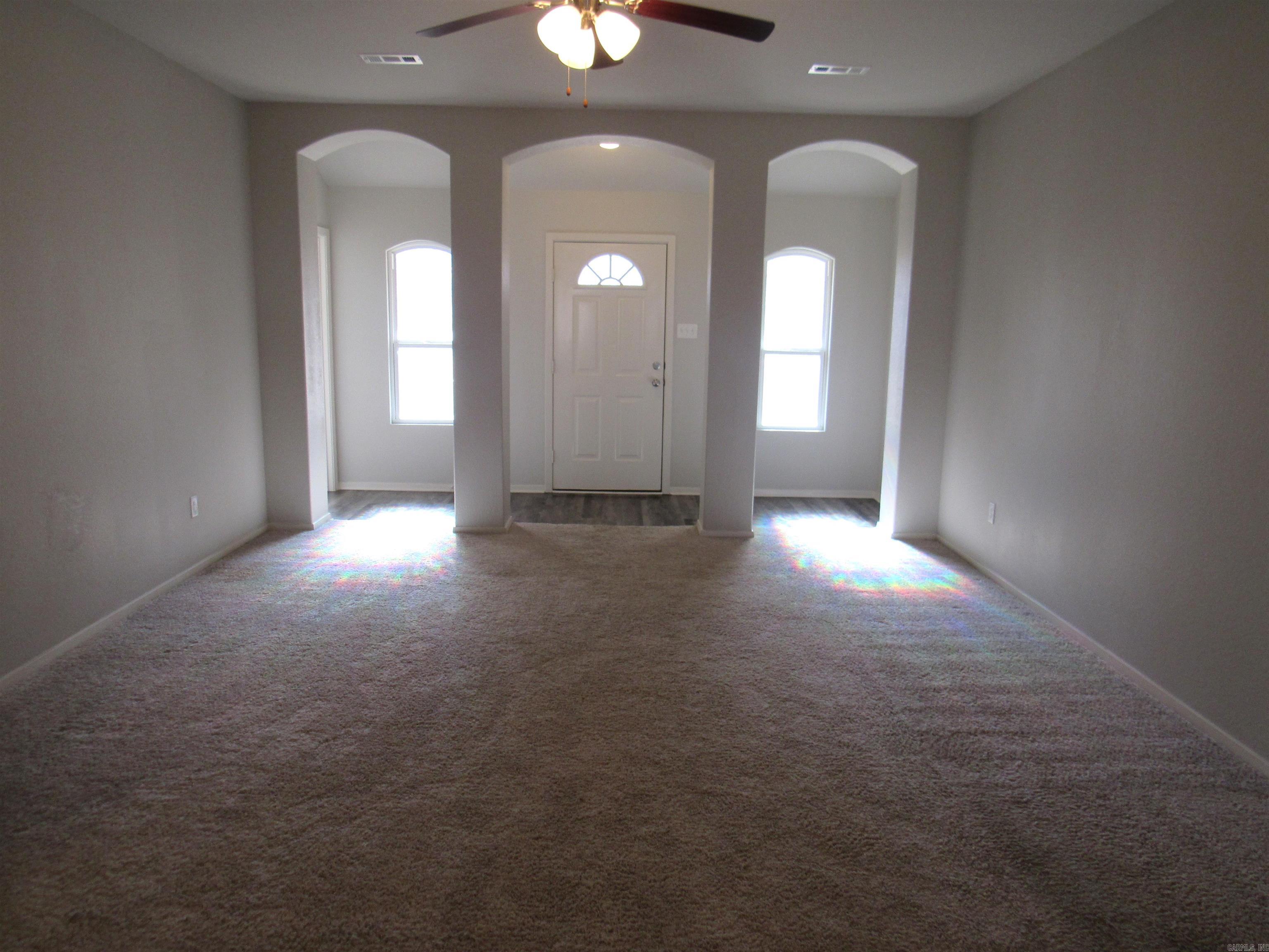 OAKLAND GROVE ESTATES - Residential