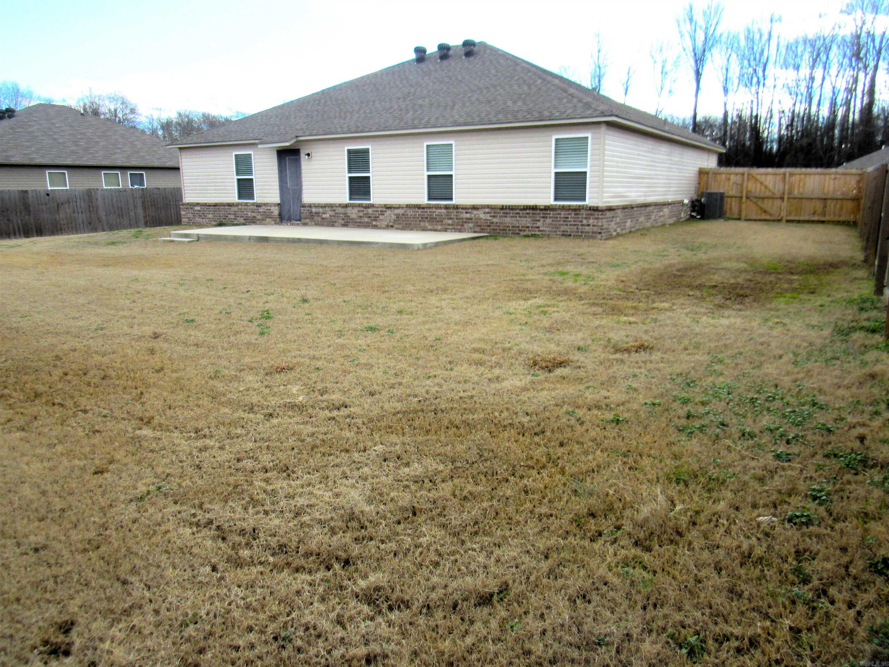 OAKLAND GROVE ESTATES - Residential