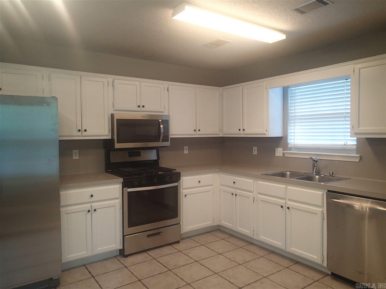 nil - Residential Lease