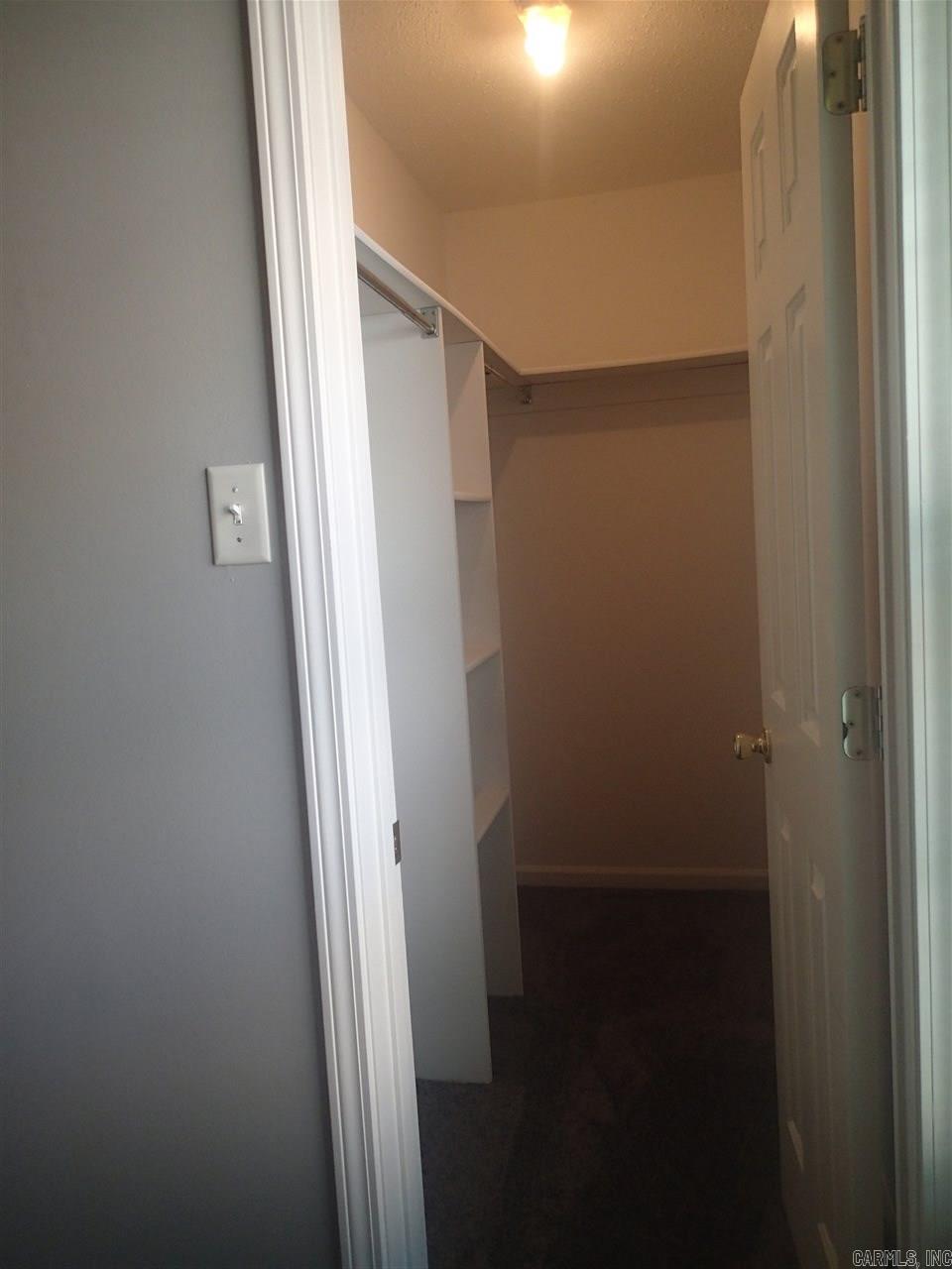 nil - Residential Lease