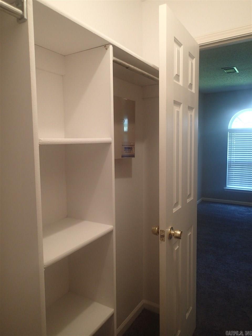 nil - Residential Lease