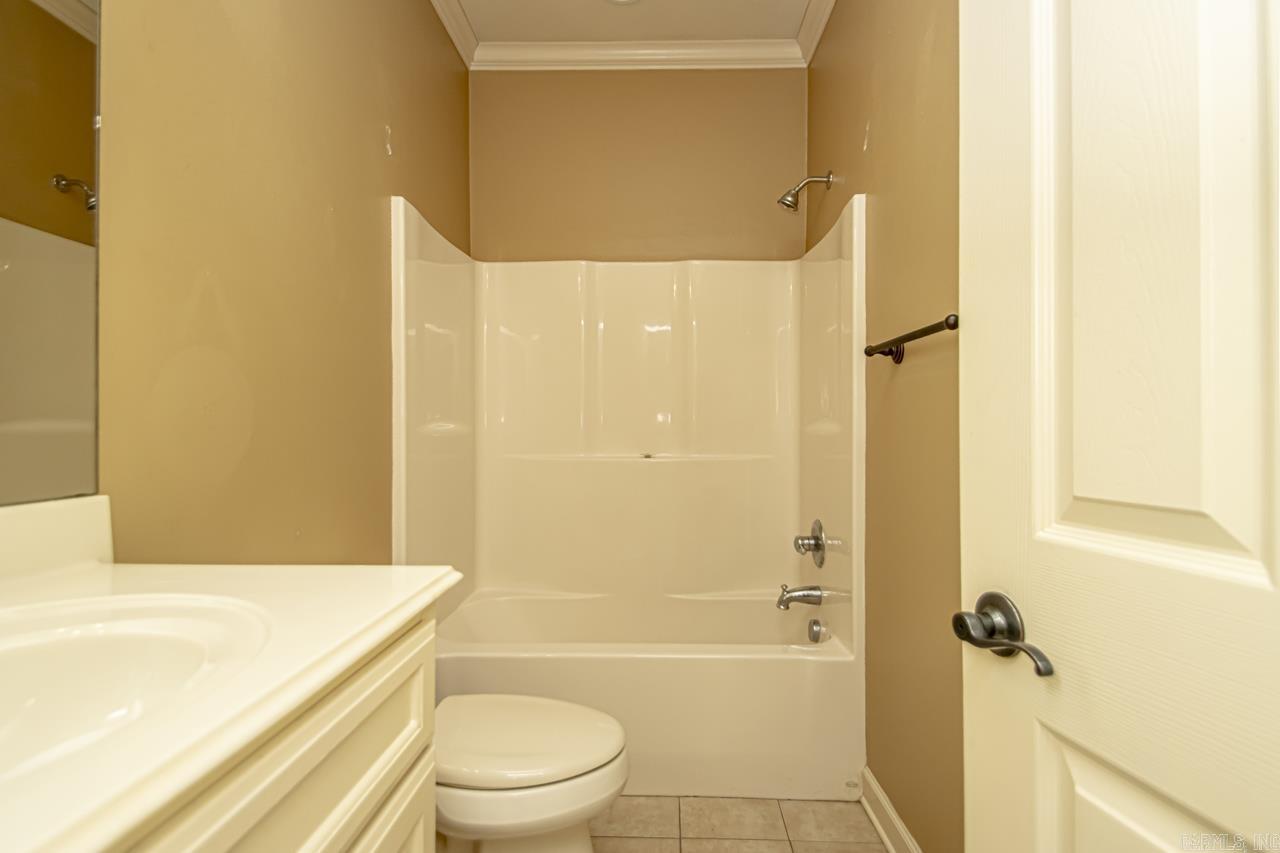 CRYSTALWOOD - Residential