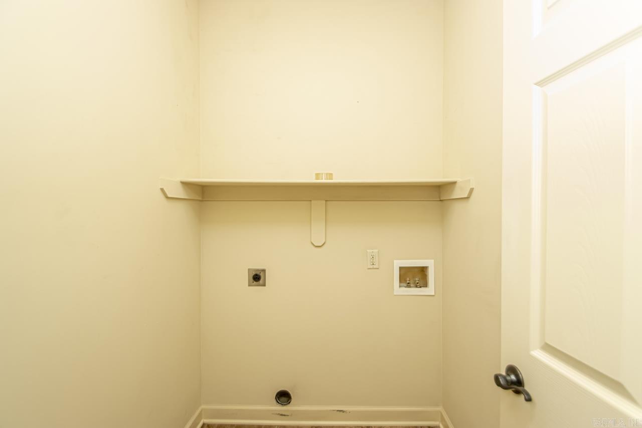 CRYSTALWOOD - Residential