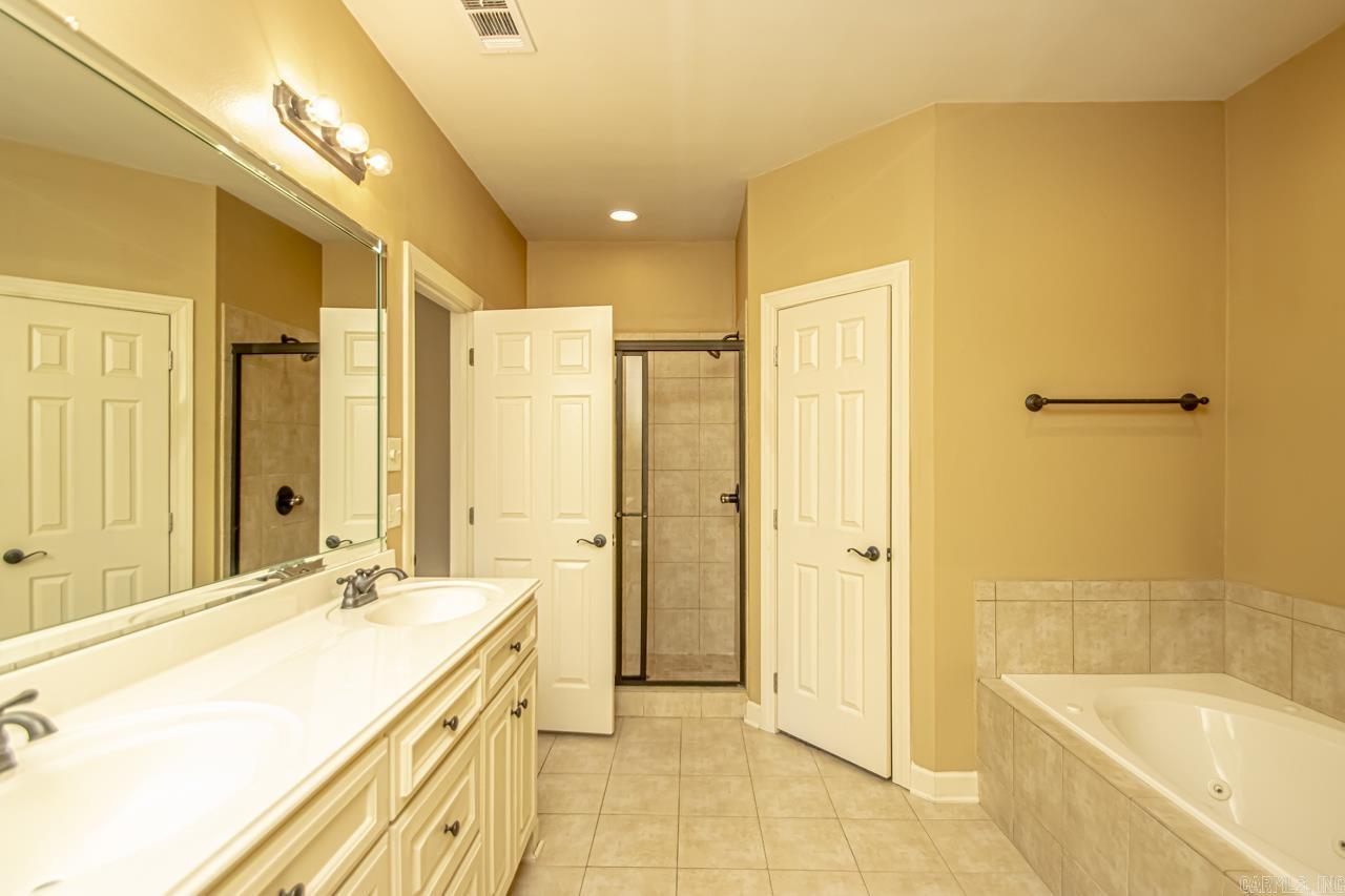 CRYSTALWOOD - Residential