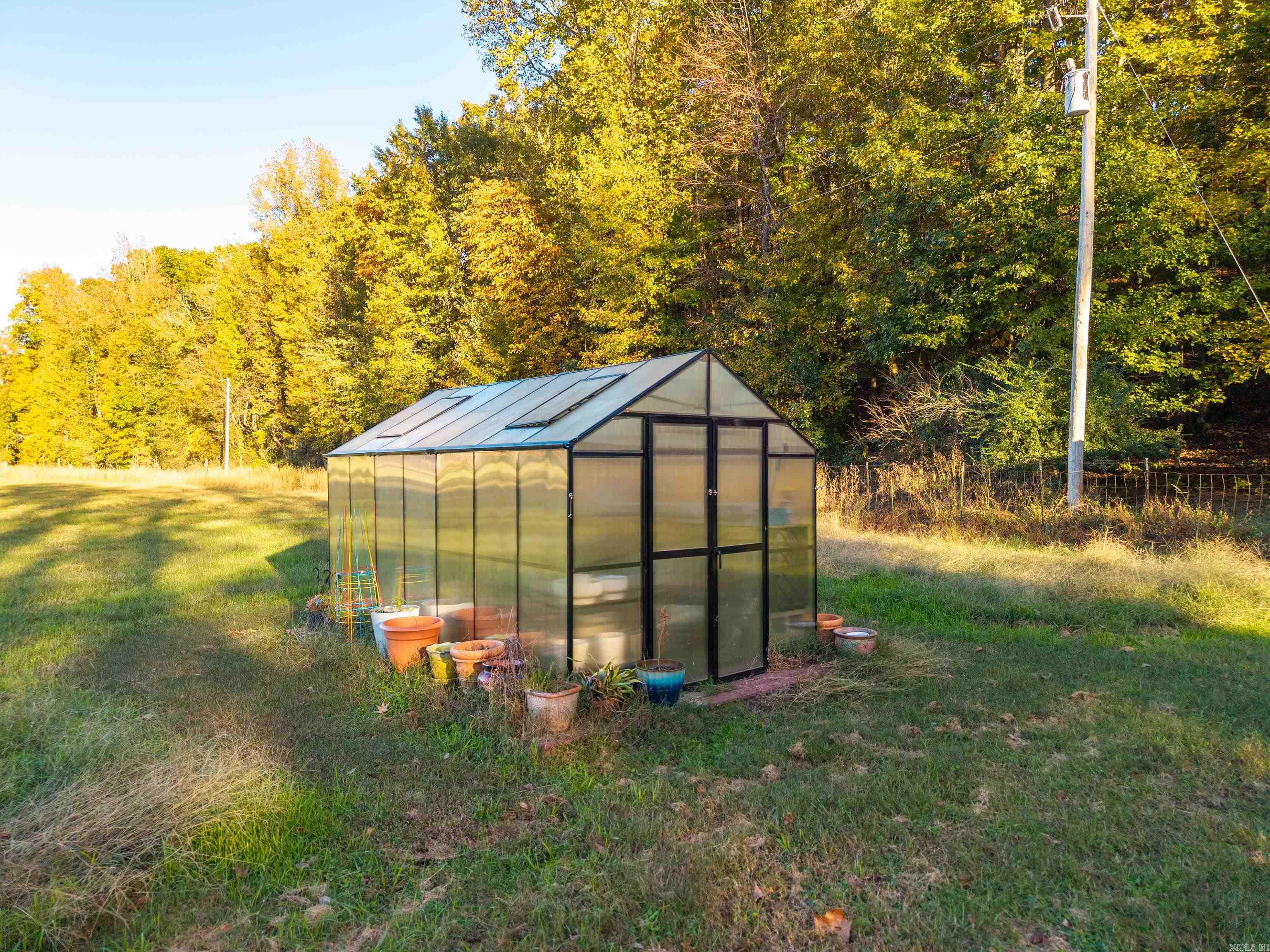 NATURAL SPRINGS - Residential