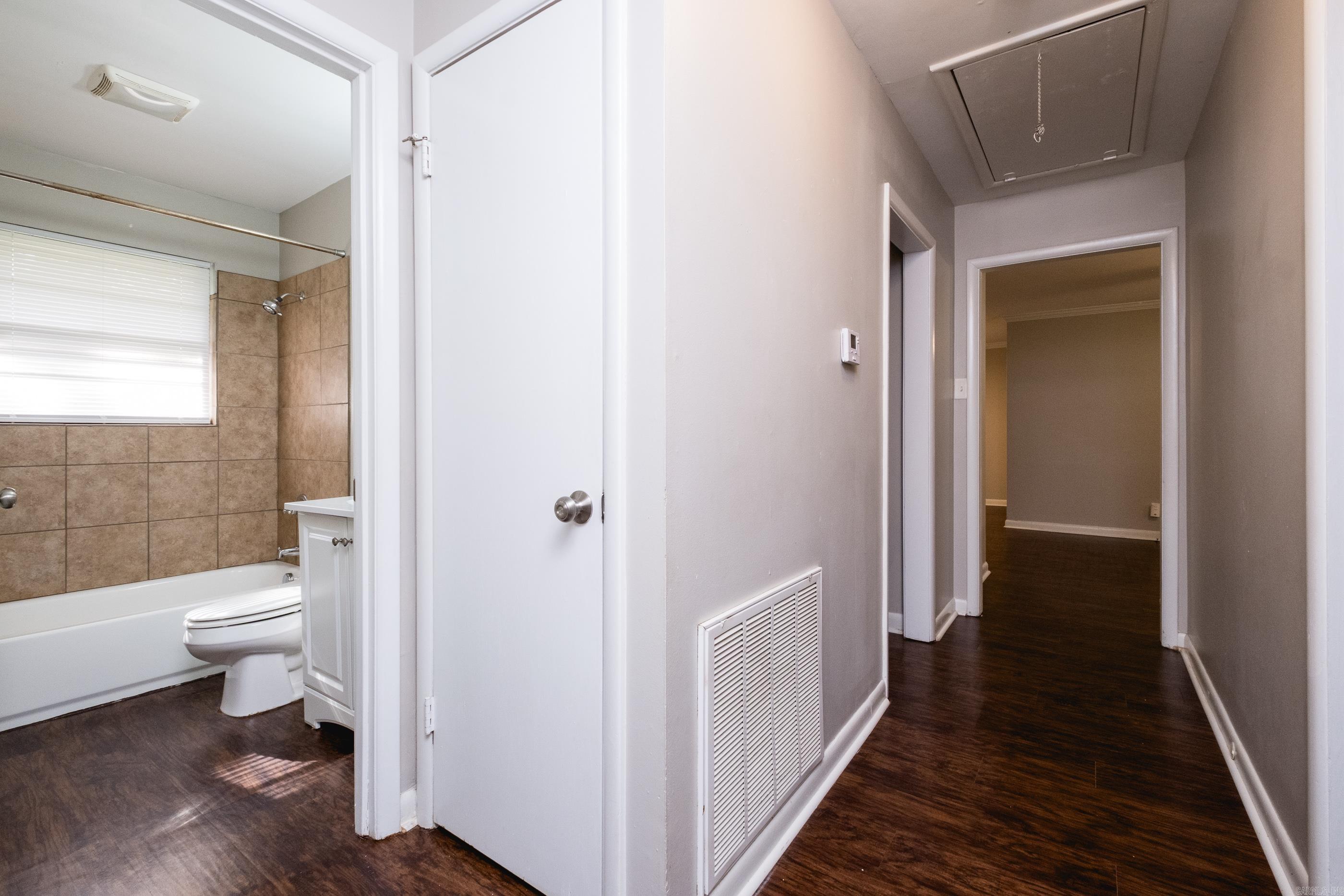 HILLSIDE - Residential