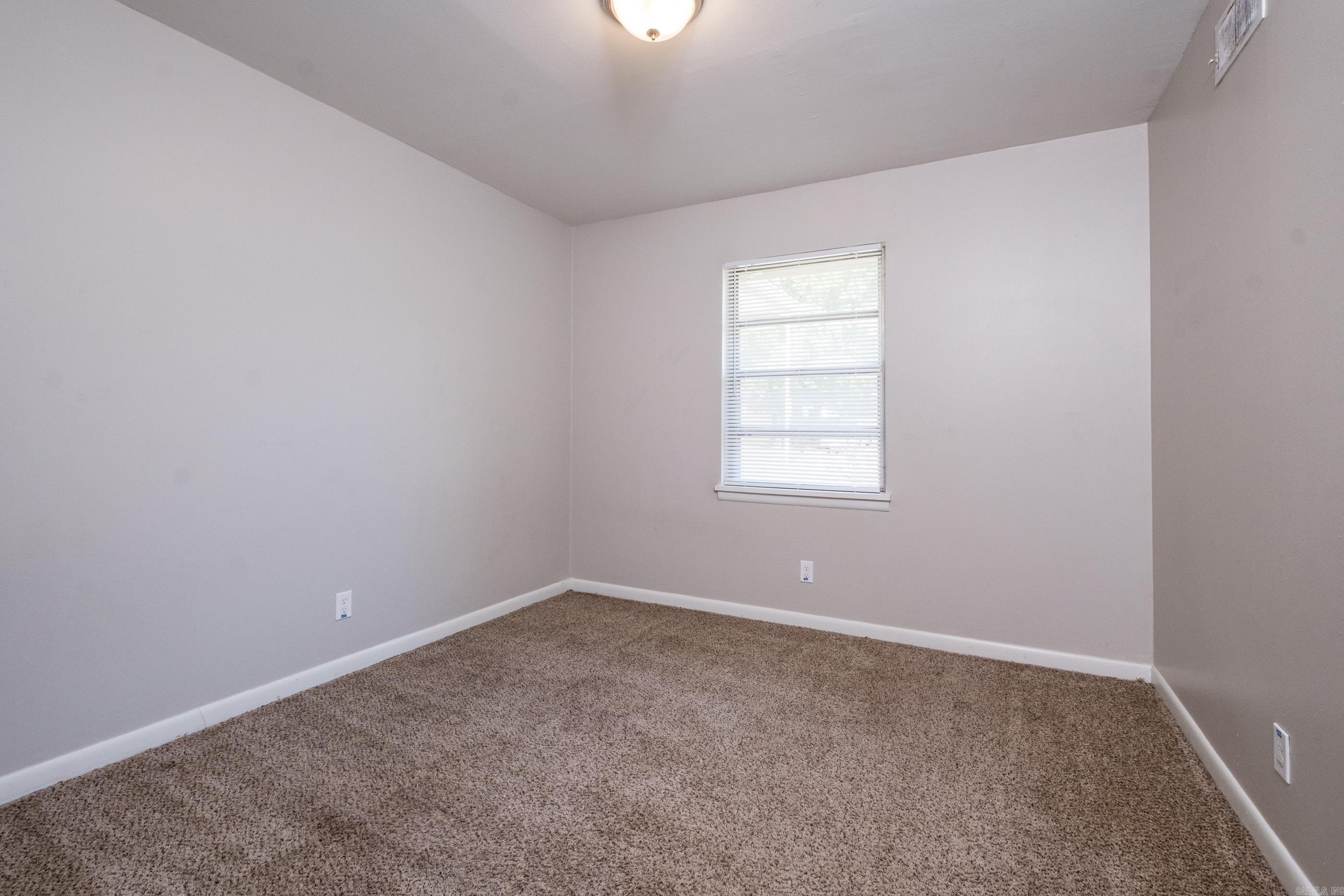 HILLSIDE - Residential