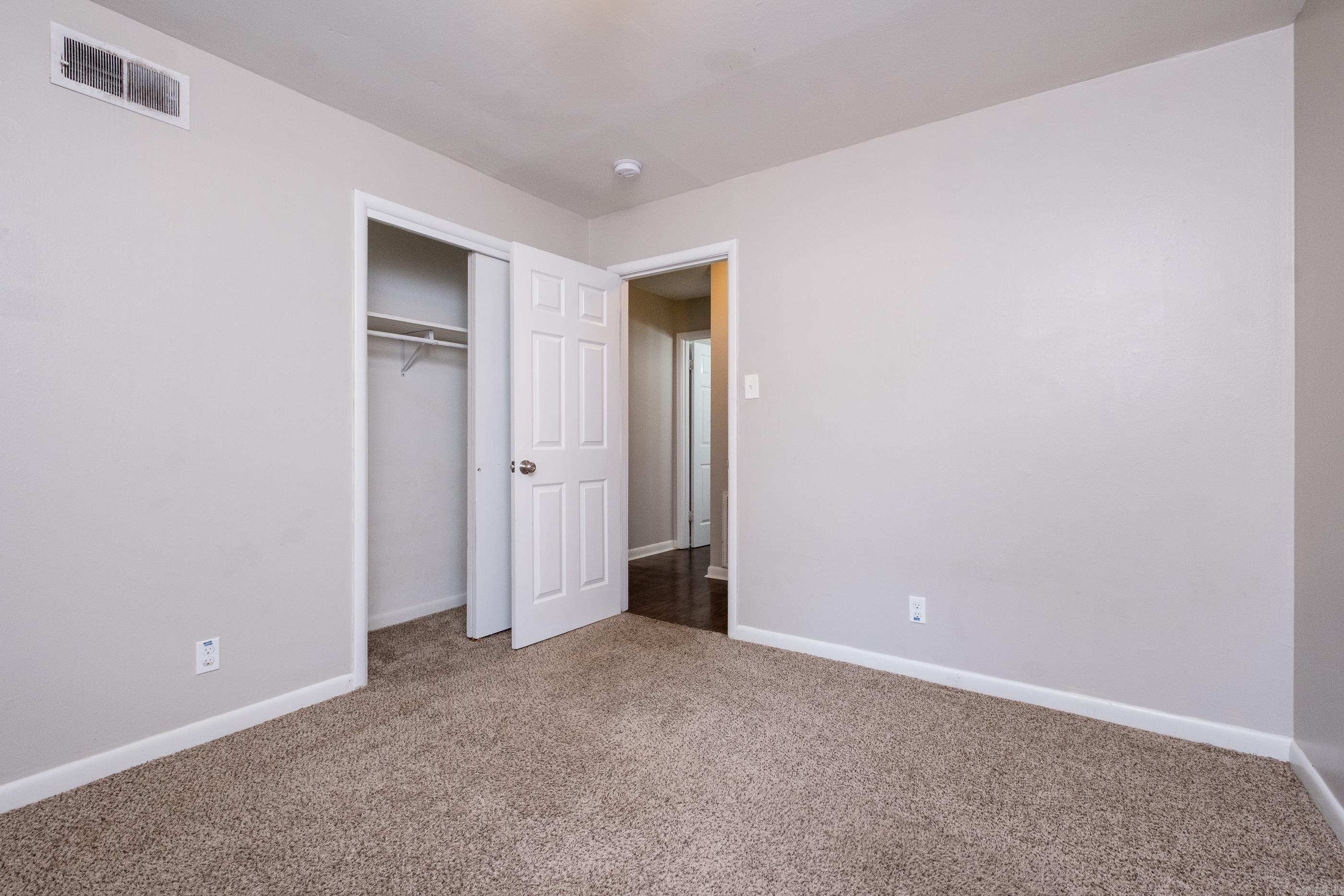 HILLSIDE - Residential