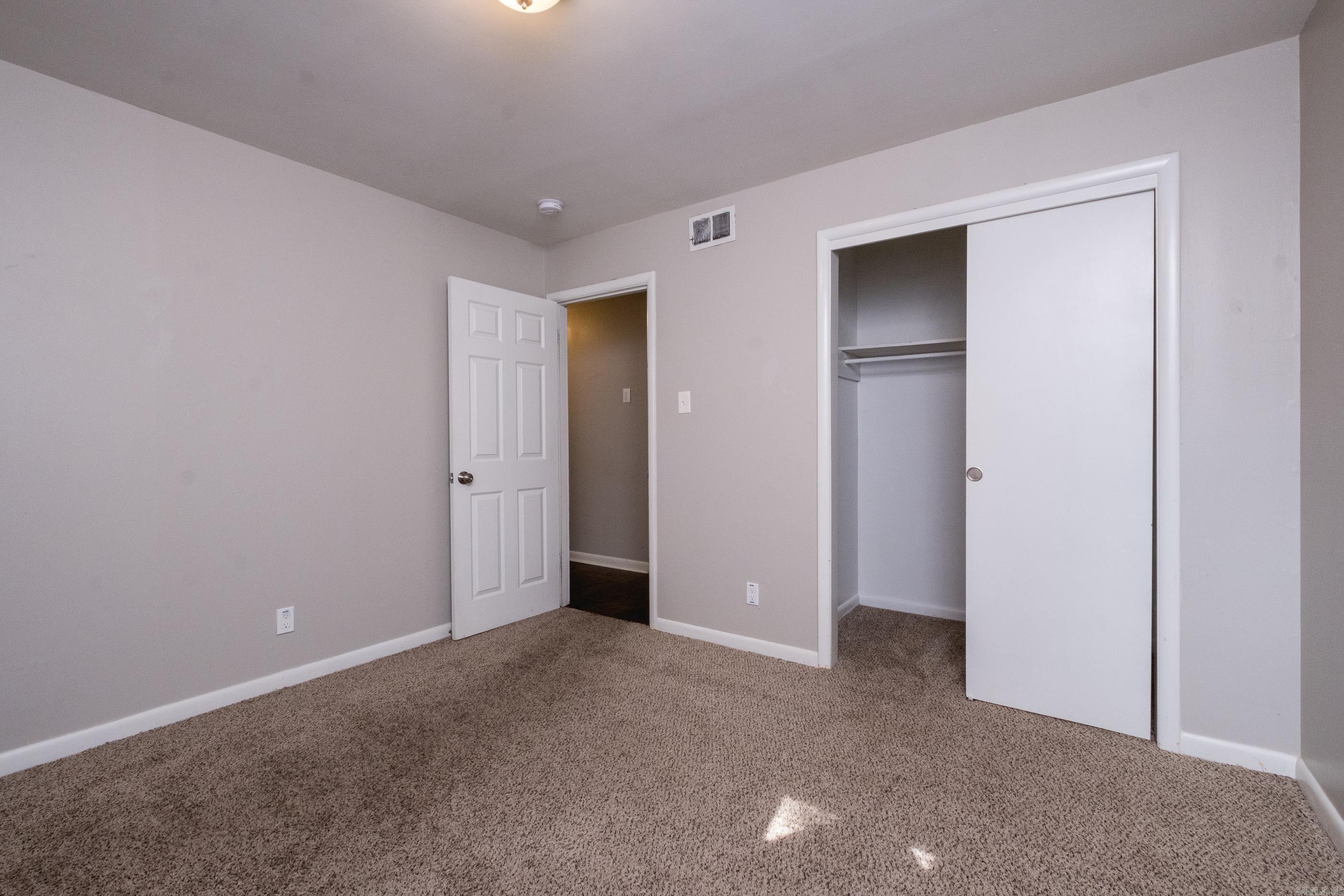 HILLSIDE - Residential