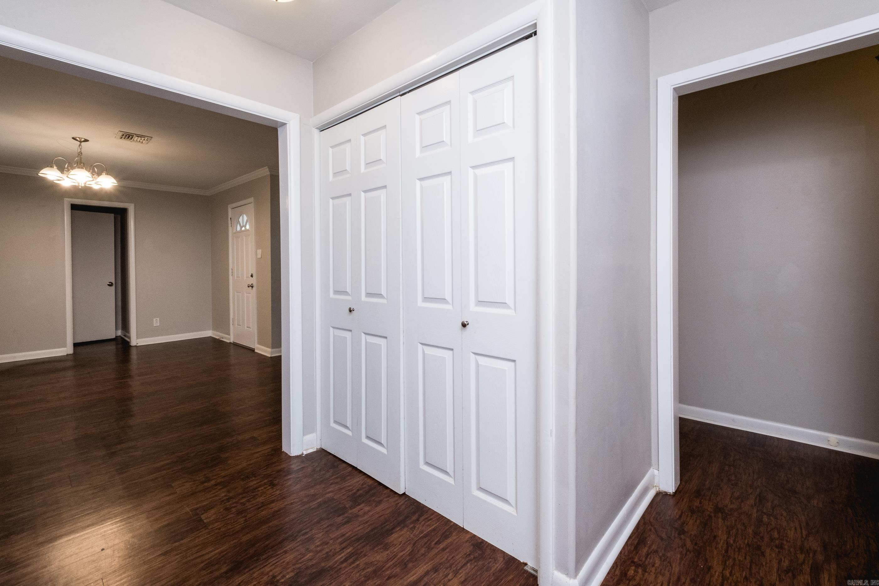 HILLSIDE - Residential