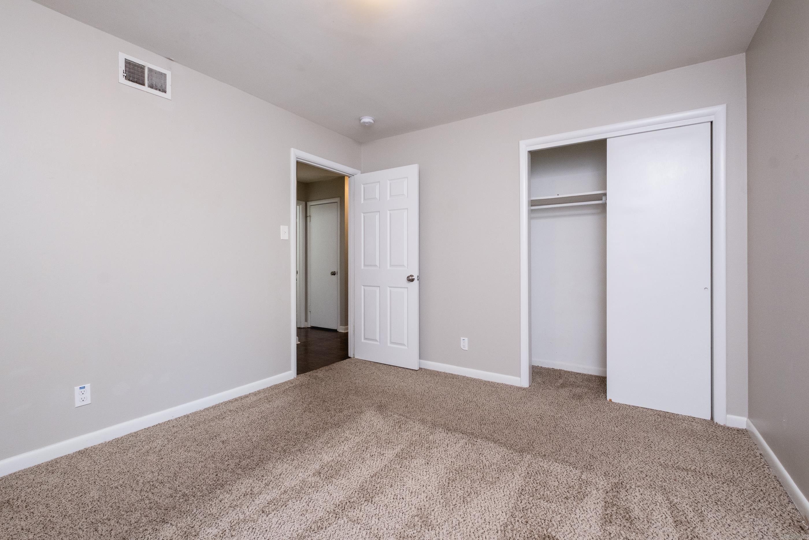 HILLSIDE - Residential