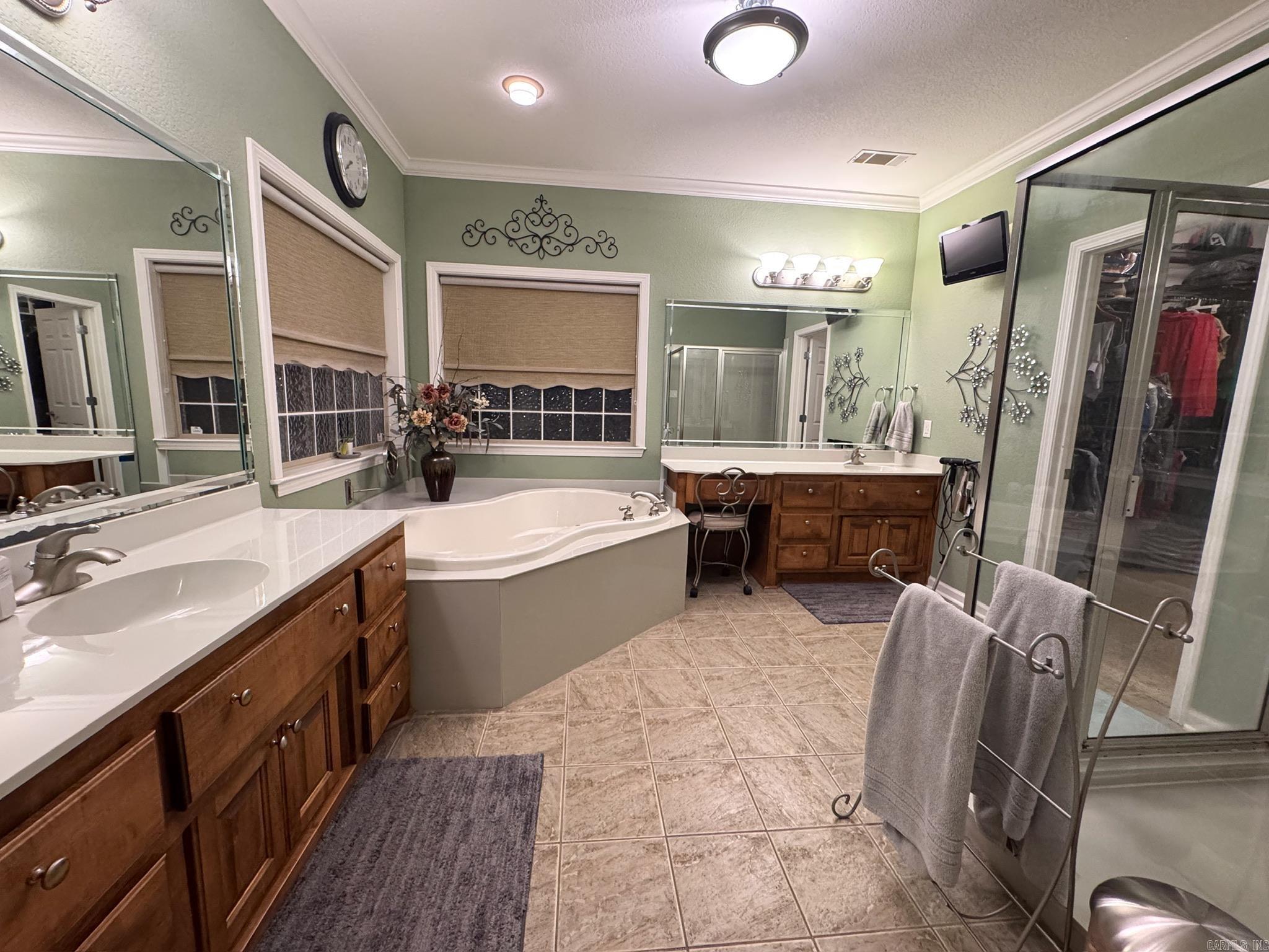 WESTPOINTE - Residential