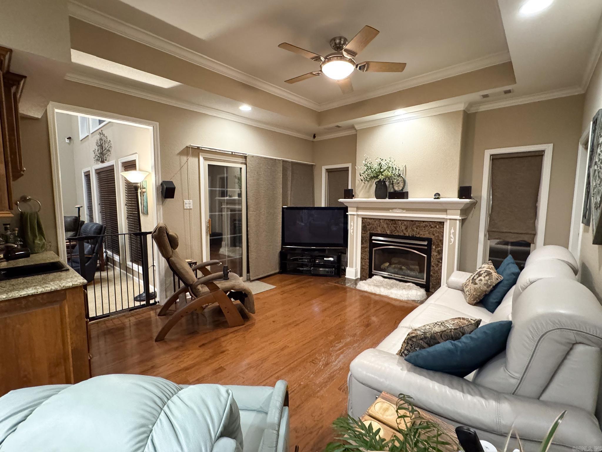 WESTPOINTE - Residential