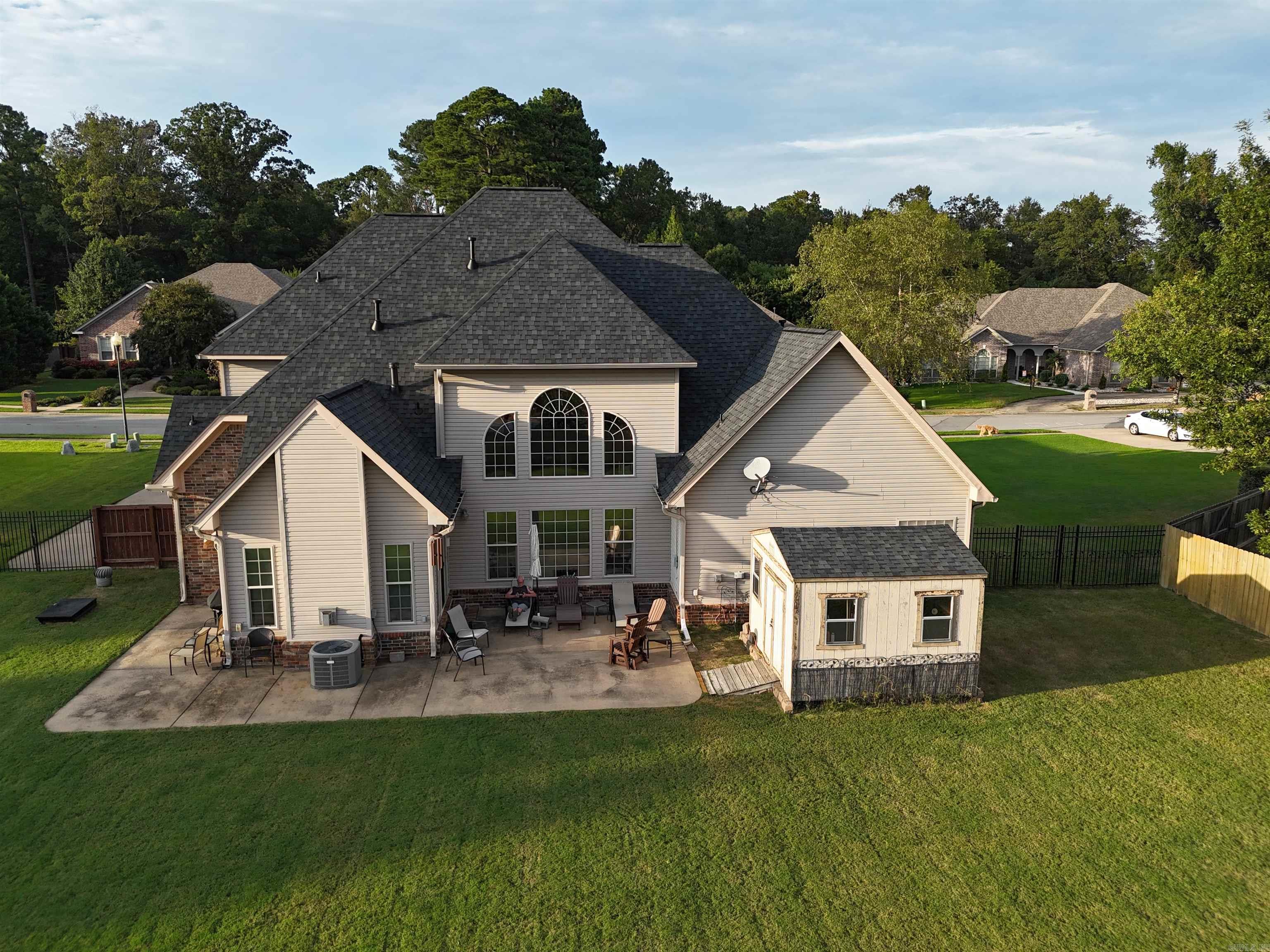 WESTPOINTE - Residential