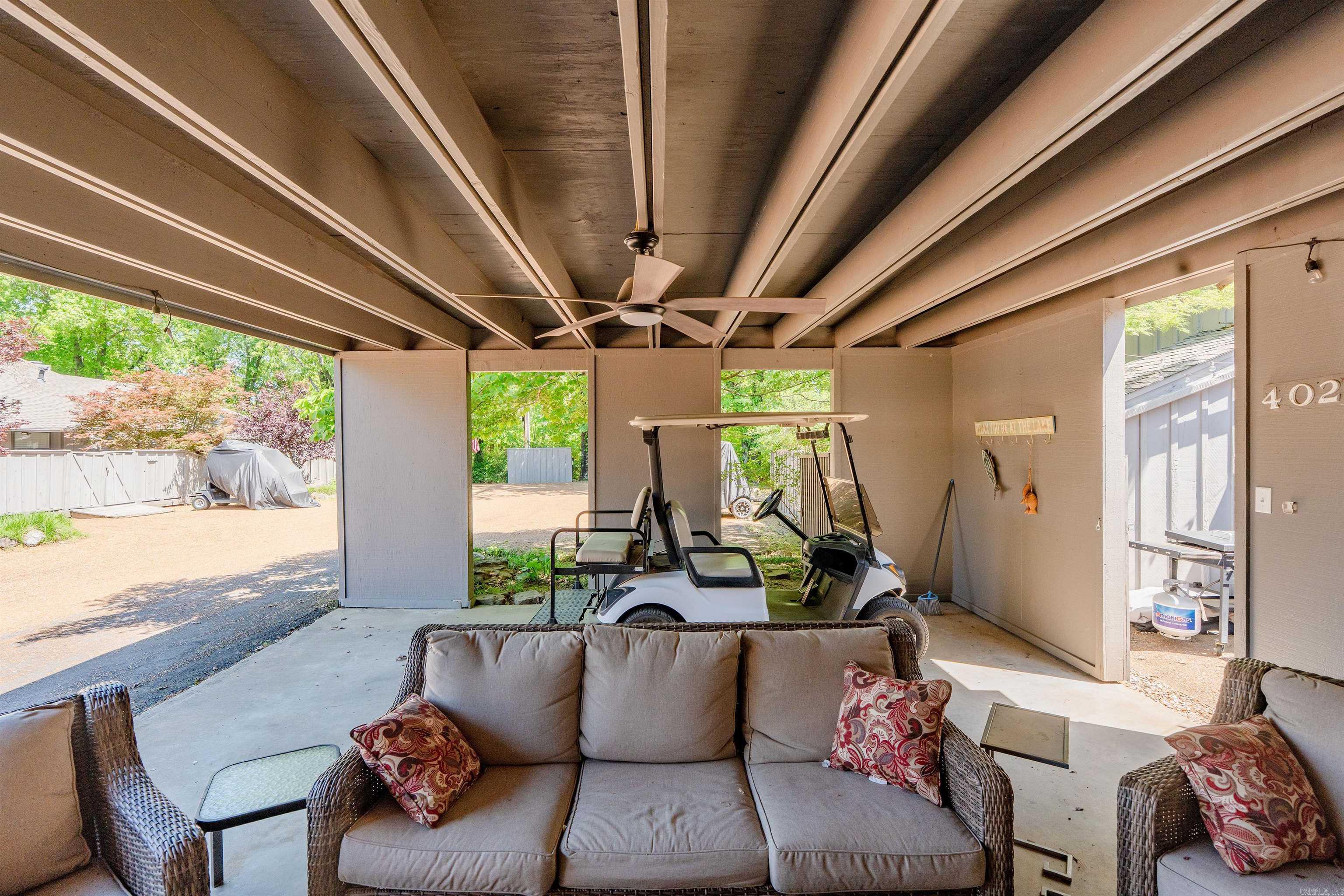 EI: THE ORCHARDS - Residential