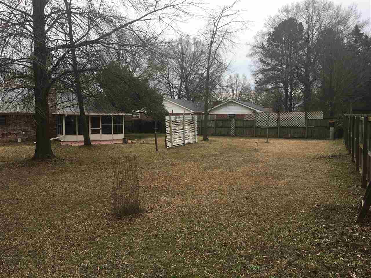 Briar Springs - Residential Lease