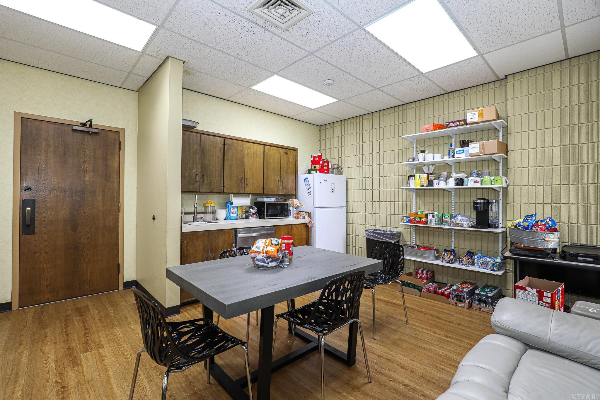 Metes & Bounds - Commercial Sale