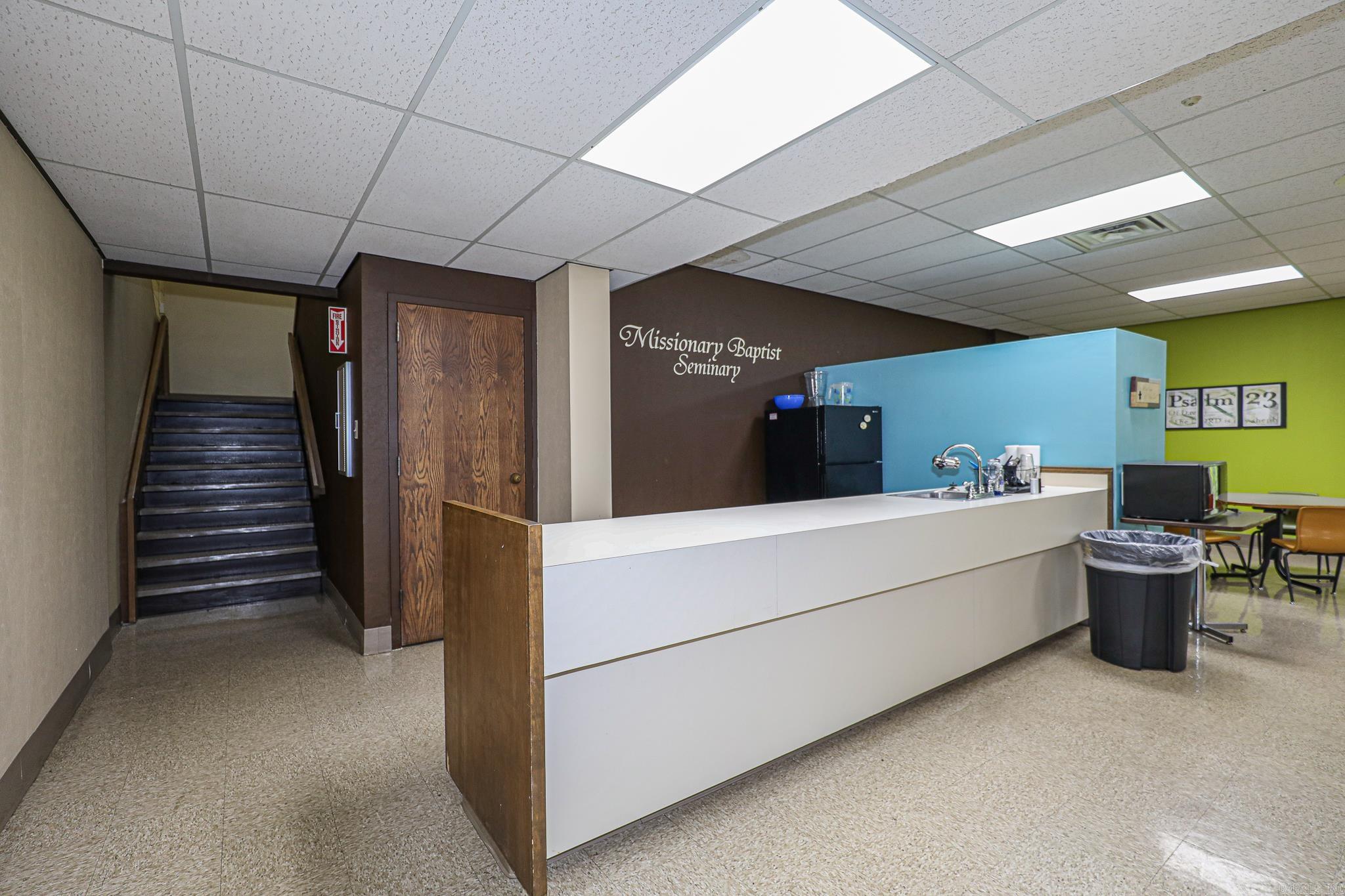 Metes & Bounds - Commercial Sale