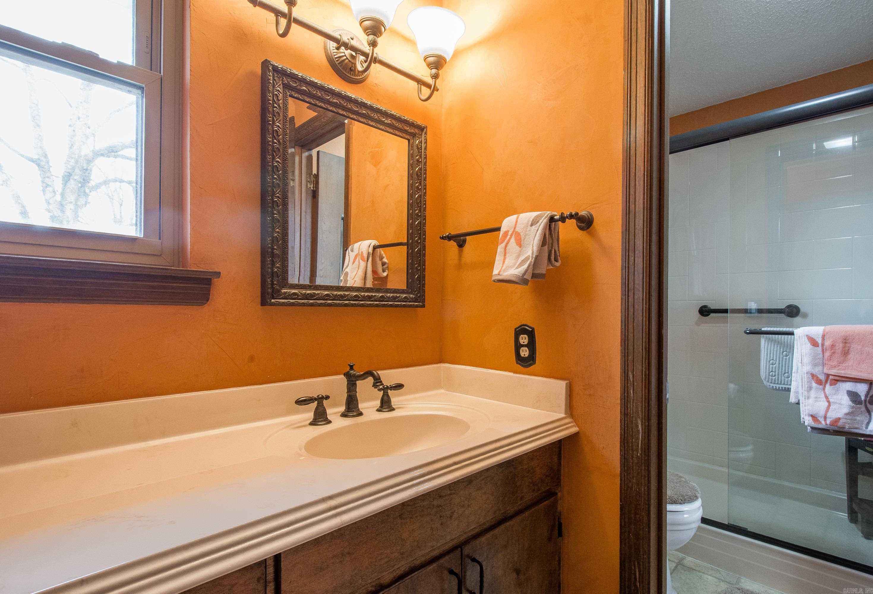 COUNTRY CLUB PARK - Residential