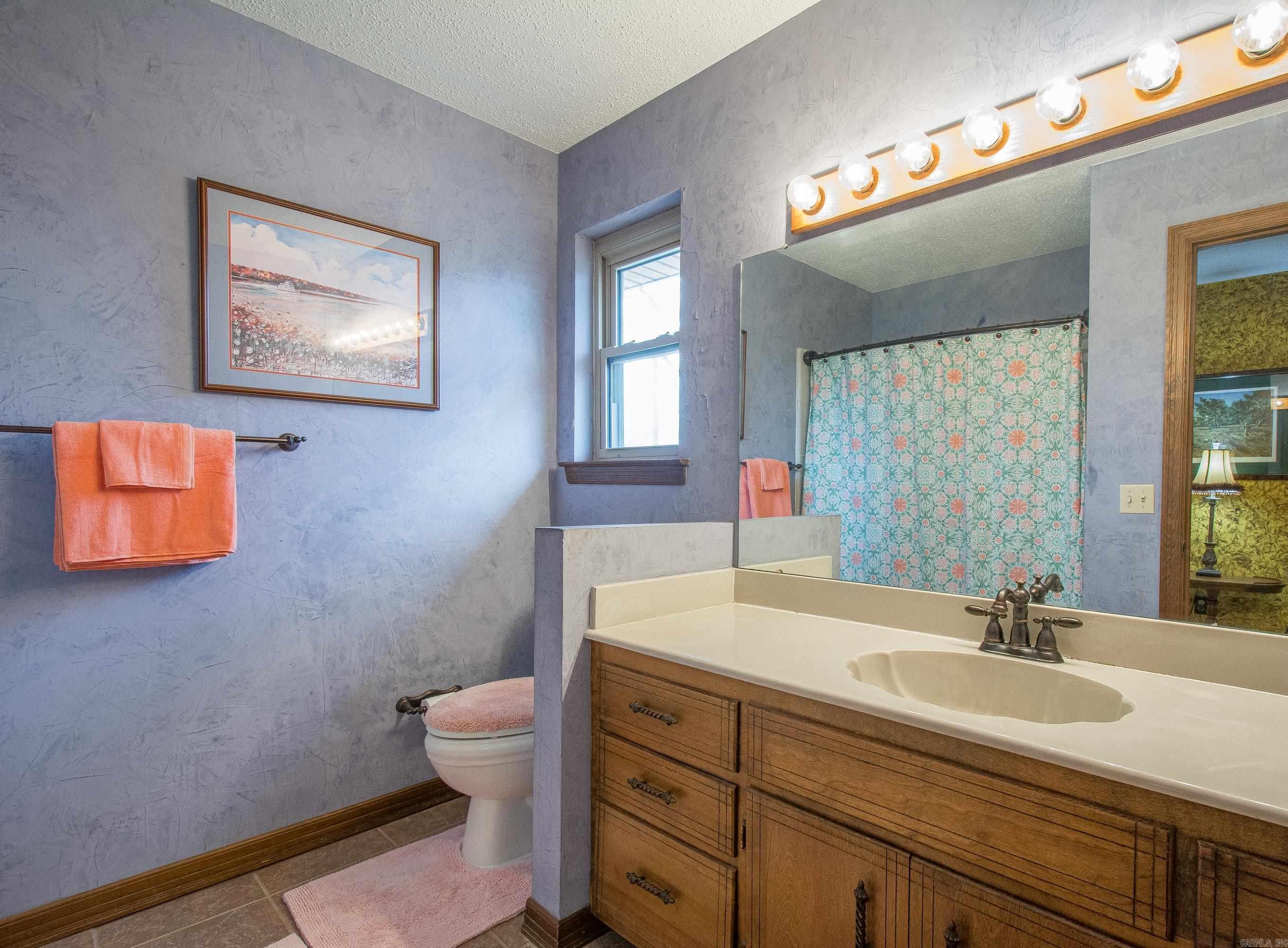 COUNTRY CLUB PARK - Residential