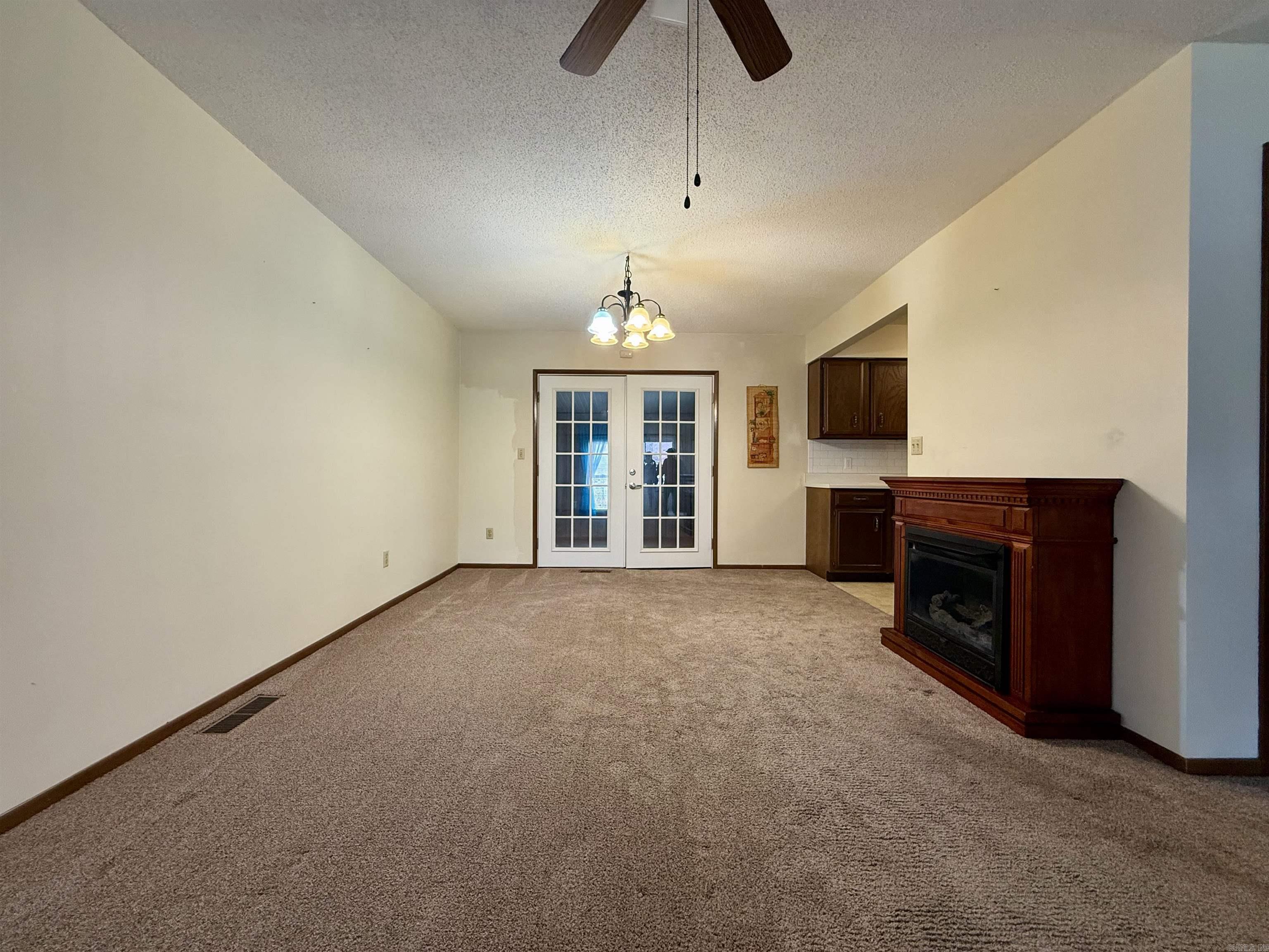 Briarwood East - Residential