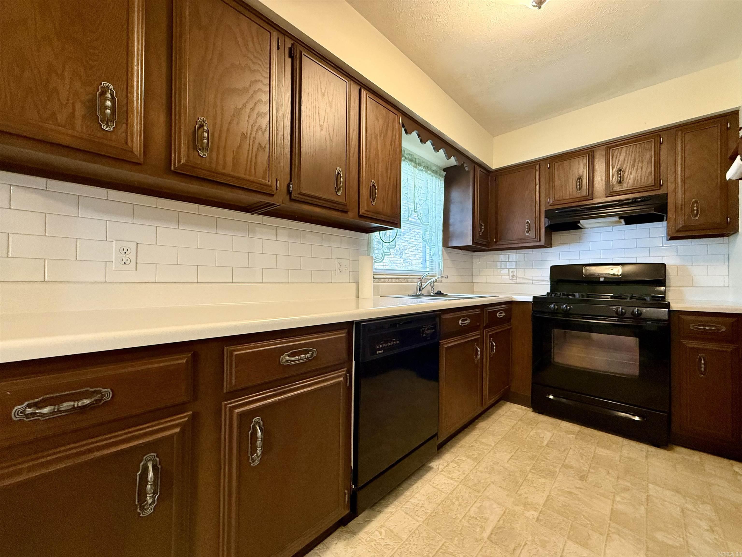 Briarwood East - Residential