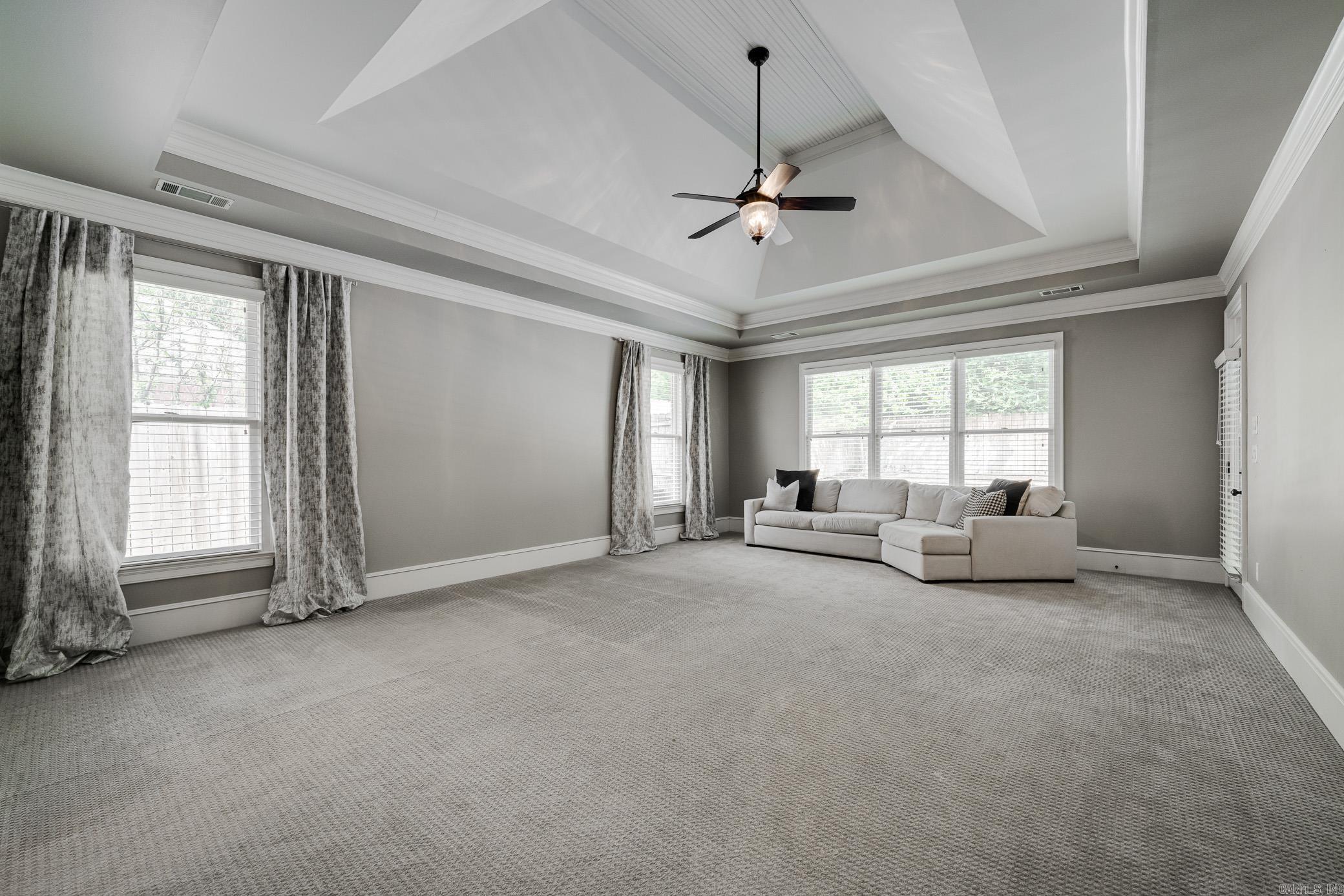 PIPPINPOST - Residential