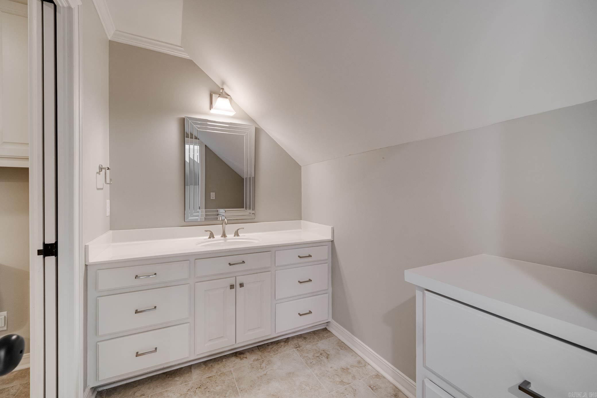 PIPPINPOST - Residential