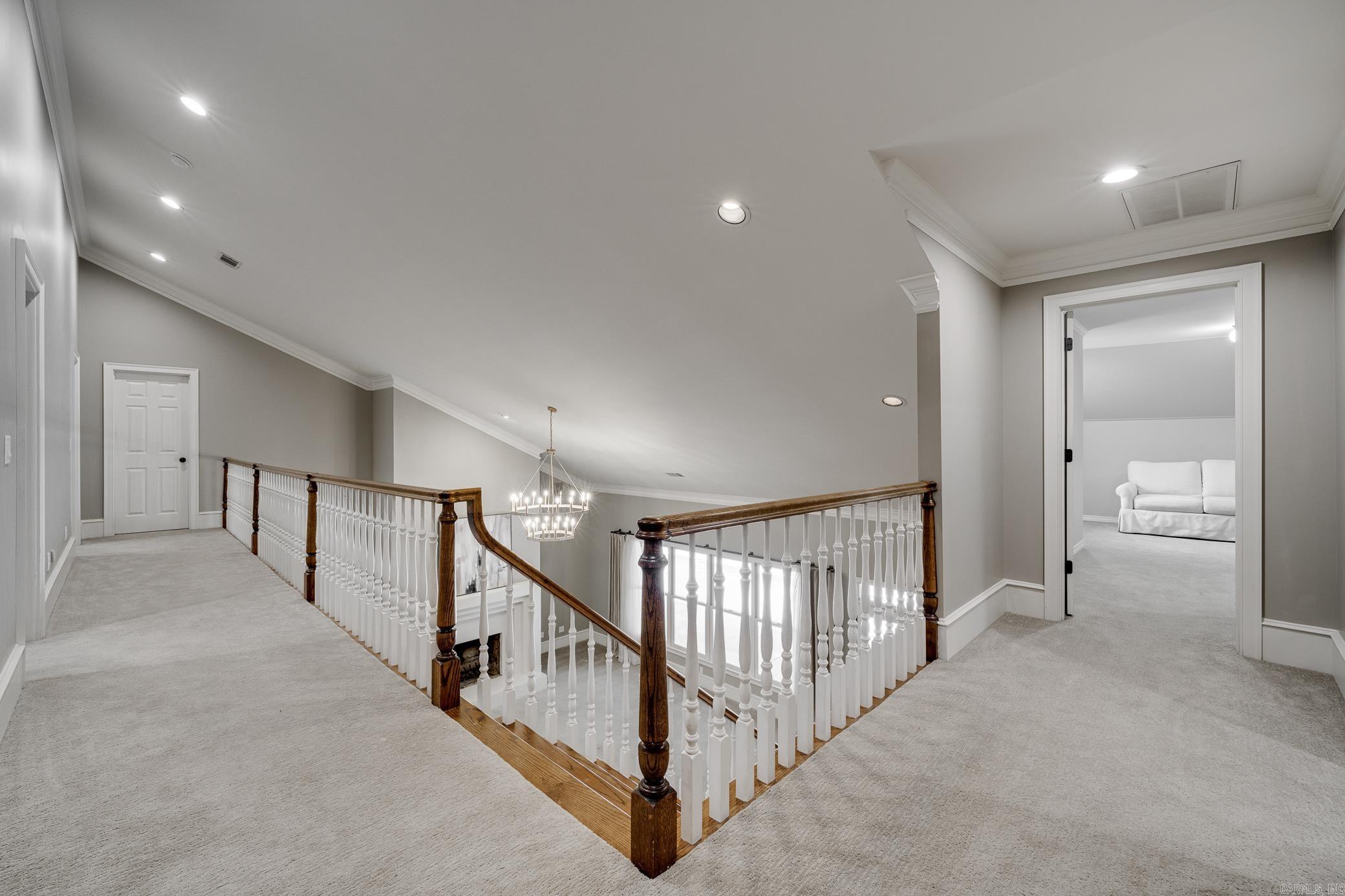 PIPPINPOST - Residential