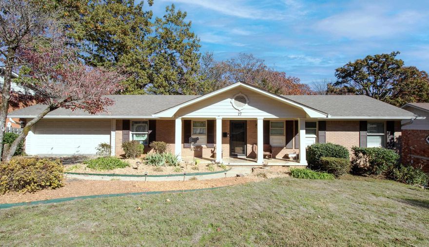 Deluxe family home centrally located in Lakewood. Lakewood Elementary, The Old Mill and Lakes #2 and #3 just down the street. Two floors, 4 bed/2.5 bath. Hardwoods in the living room on main floor, along with an eat in kitchen, master bedroom + bathroom with an oversized bath, a guest room + updated full bathroom. The lower floor features two bedrooms and an updated bathroom with custom barn door as well as a large second living area. Enjoy the privacy of a fully fenced in backyard.. Great Neighborhood!.