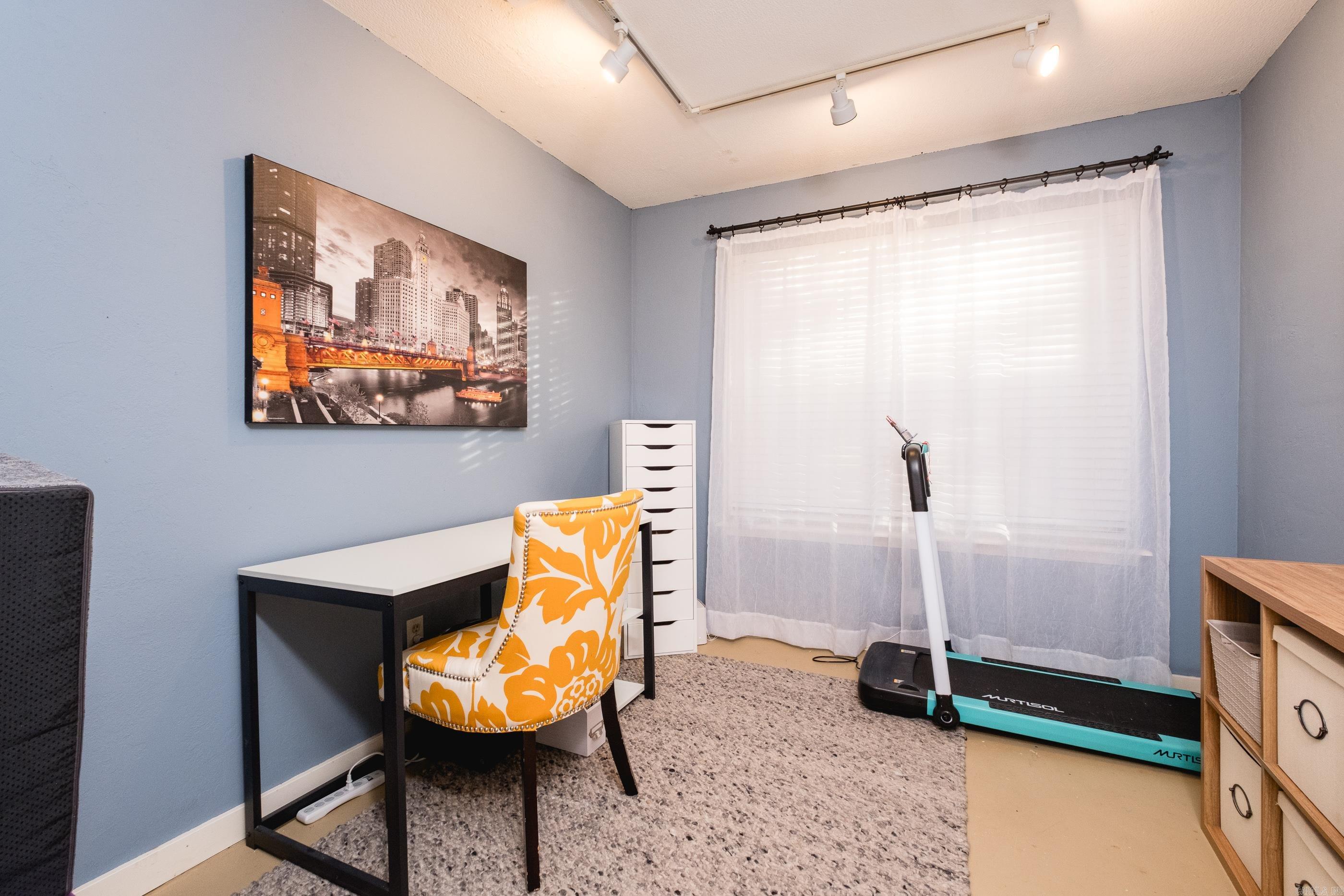 Point West 3rd - Residential