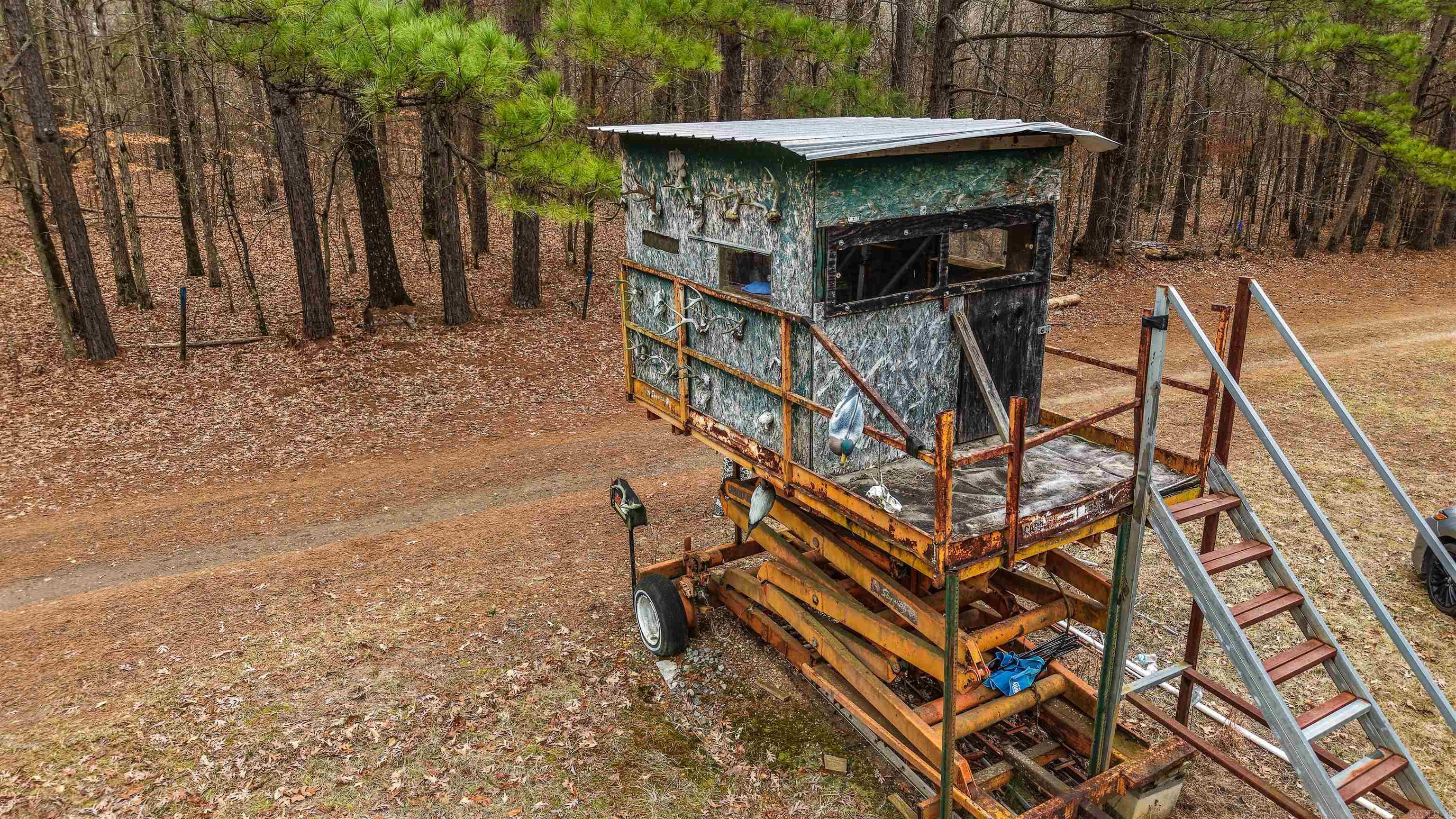 Metes & Bounds - Land