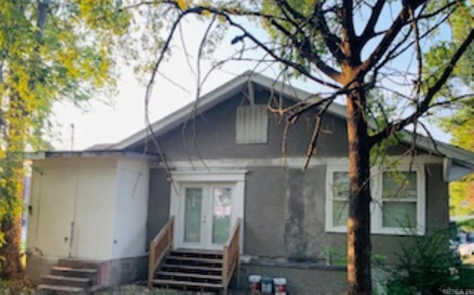 FOREST HILL - Residential